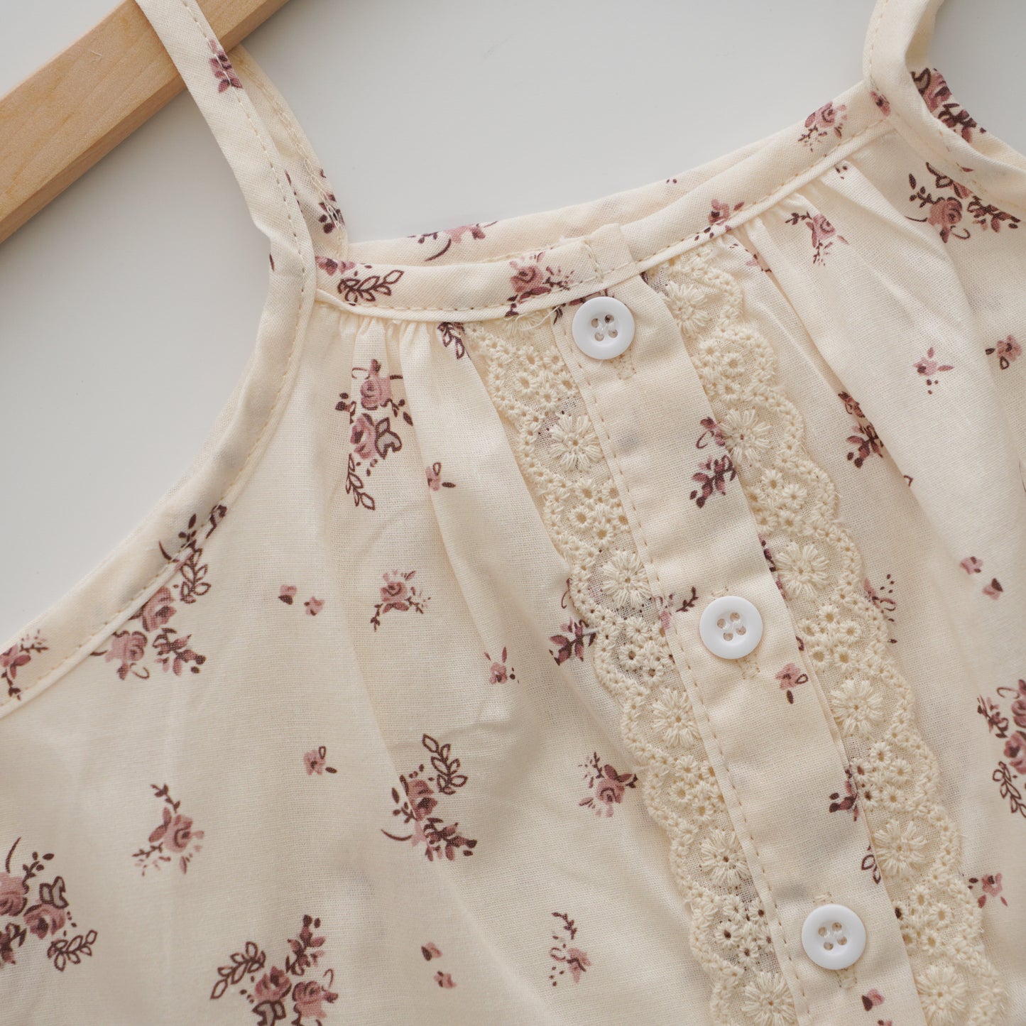 Flower Buttoned Two Pieces Set