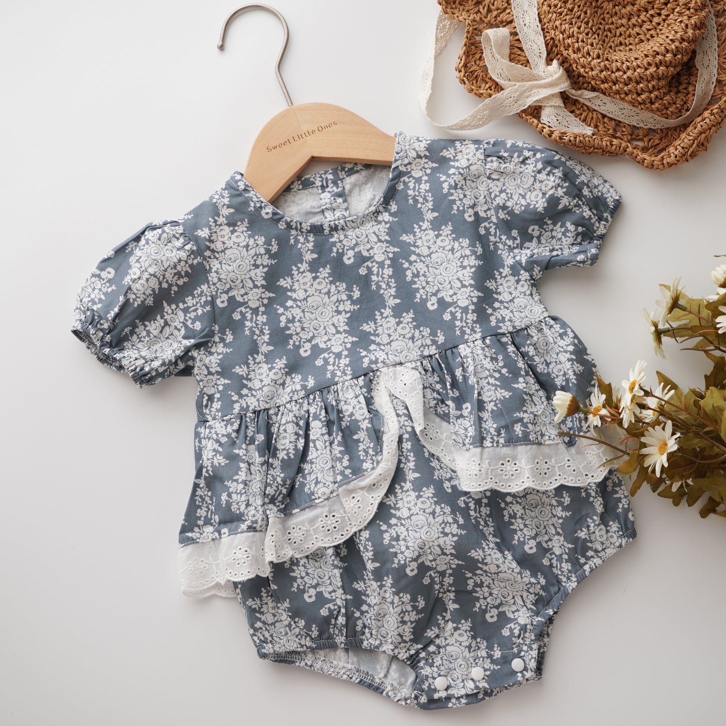 Vintage Classy Puff Romper