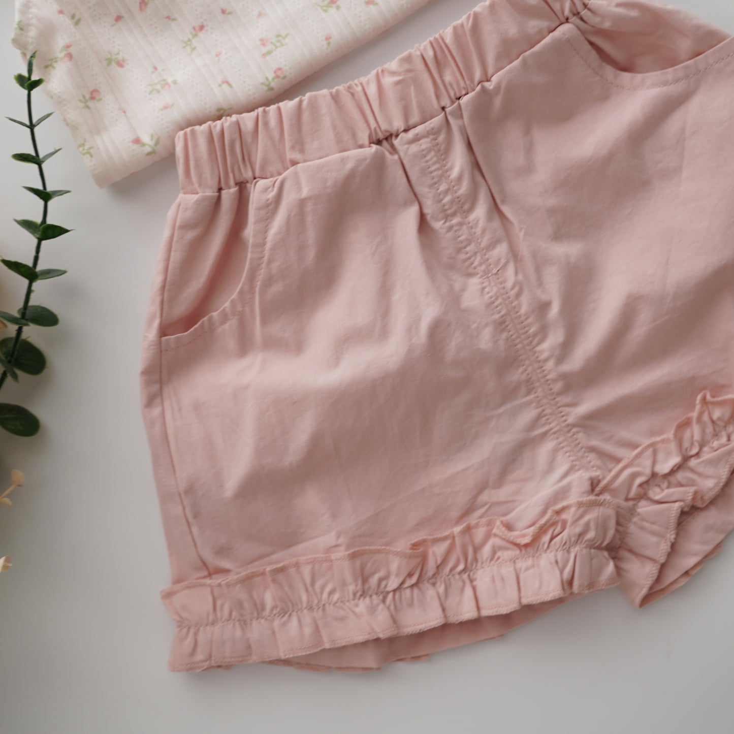 Floral Casual Top & Pink Pants