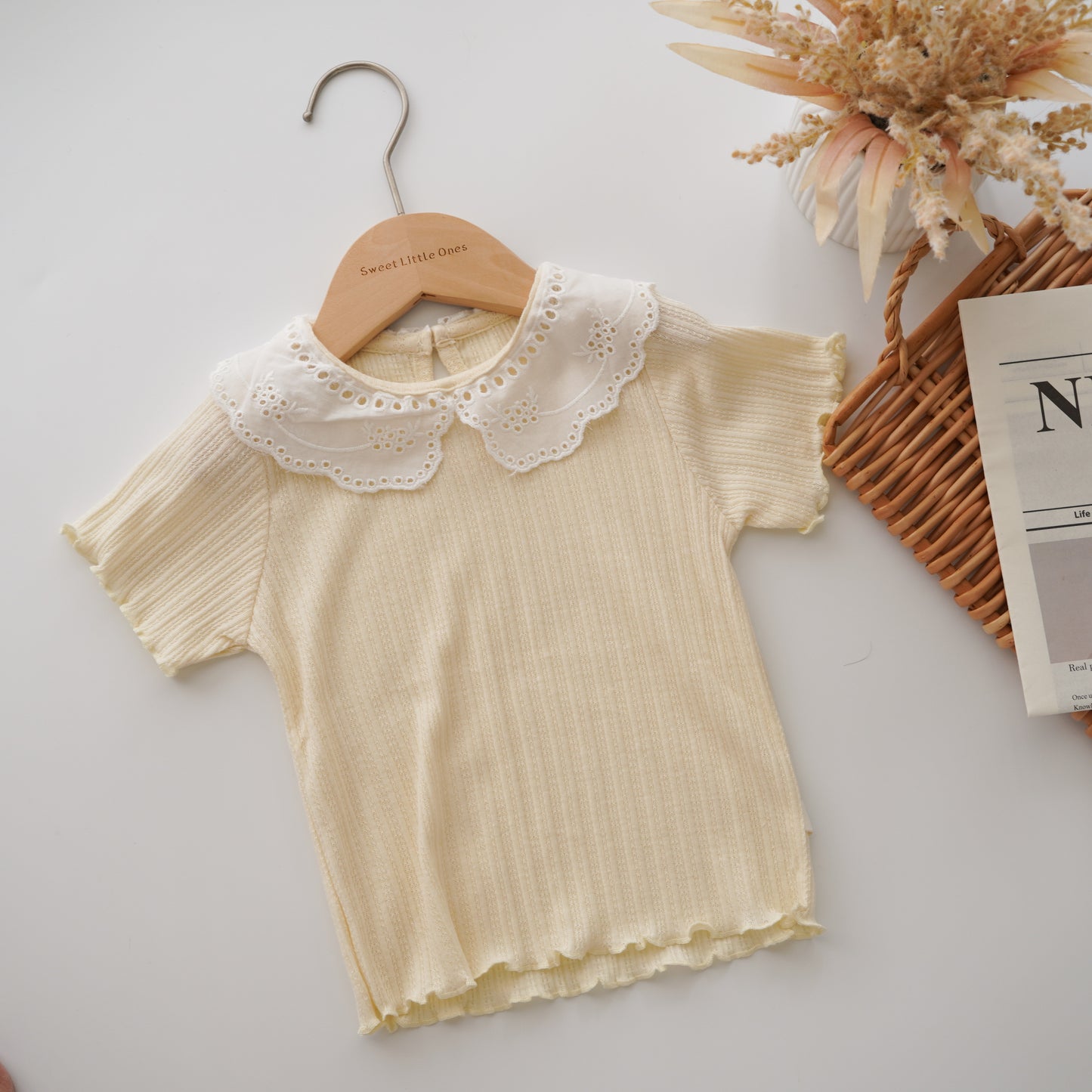 Pastel Collar Girl Shirt