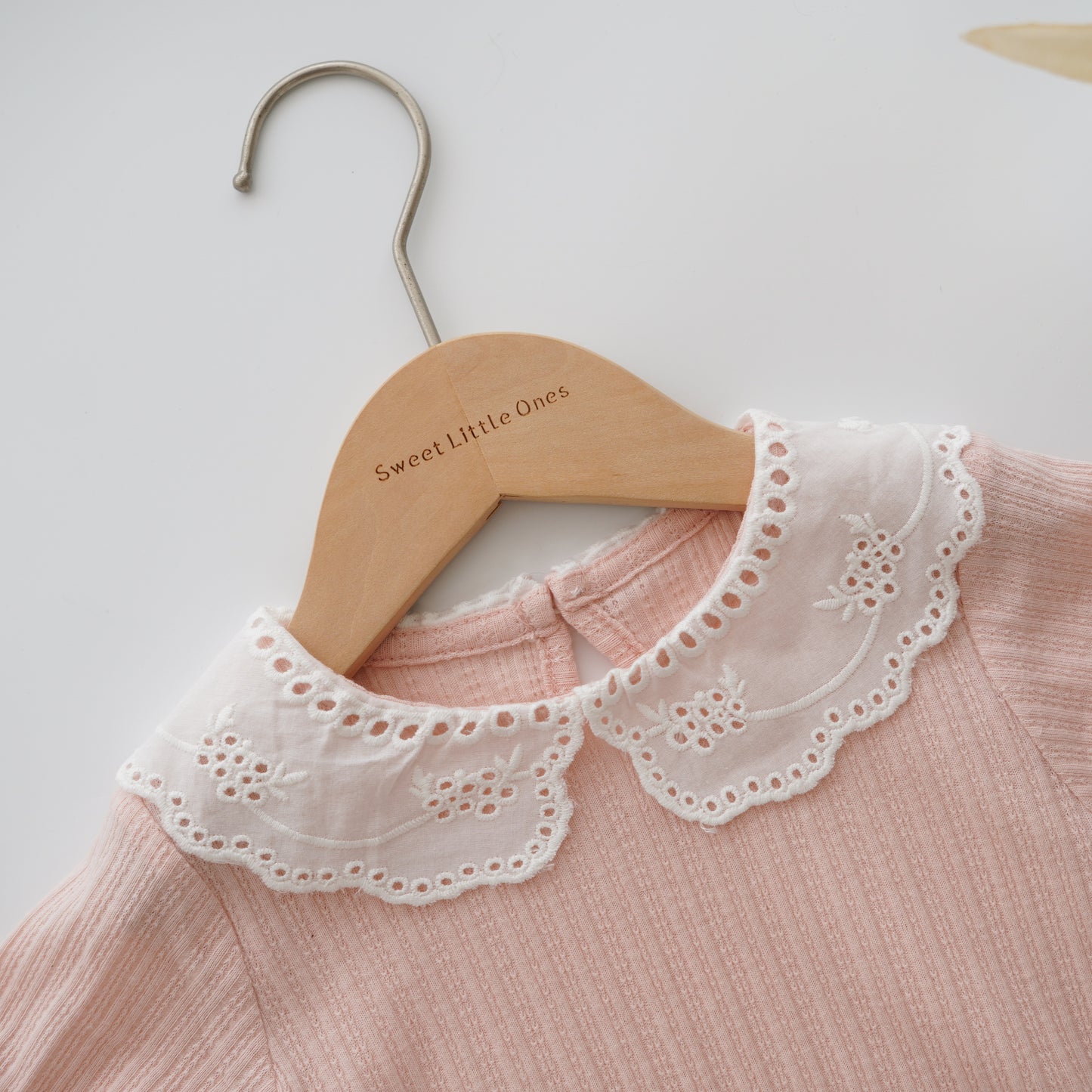 Pastel Collar Girl Shirt