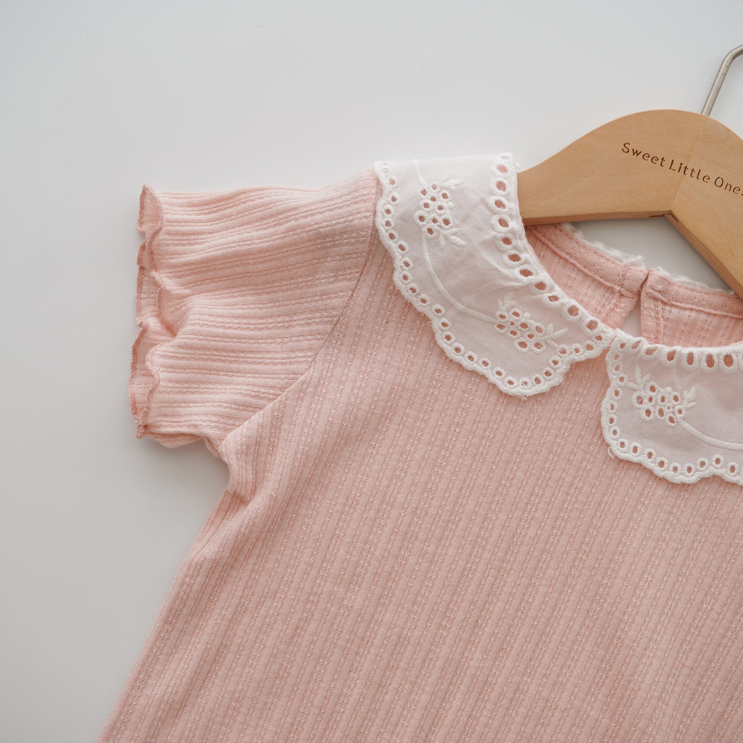 Pastel Collar Girl Shirt