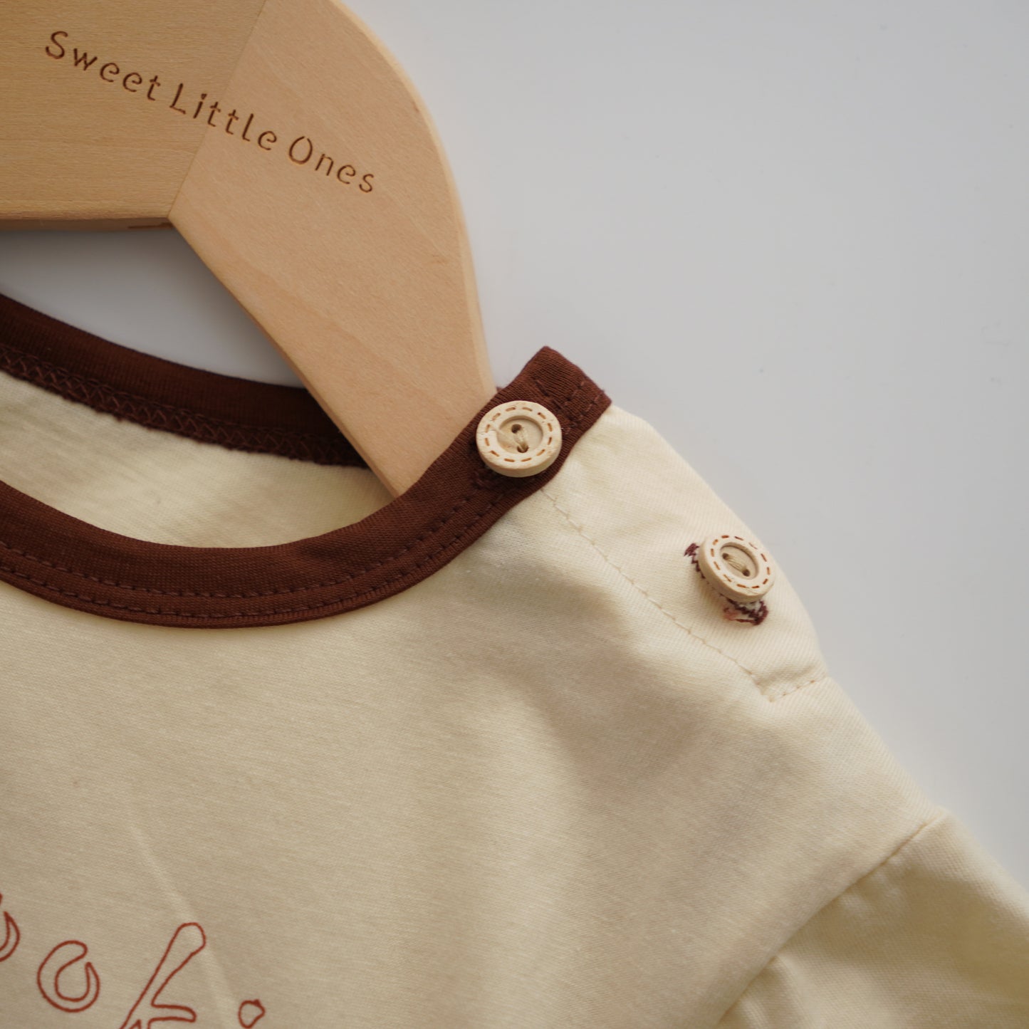 Cookies T-Shirt & Line Casual Pants Set