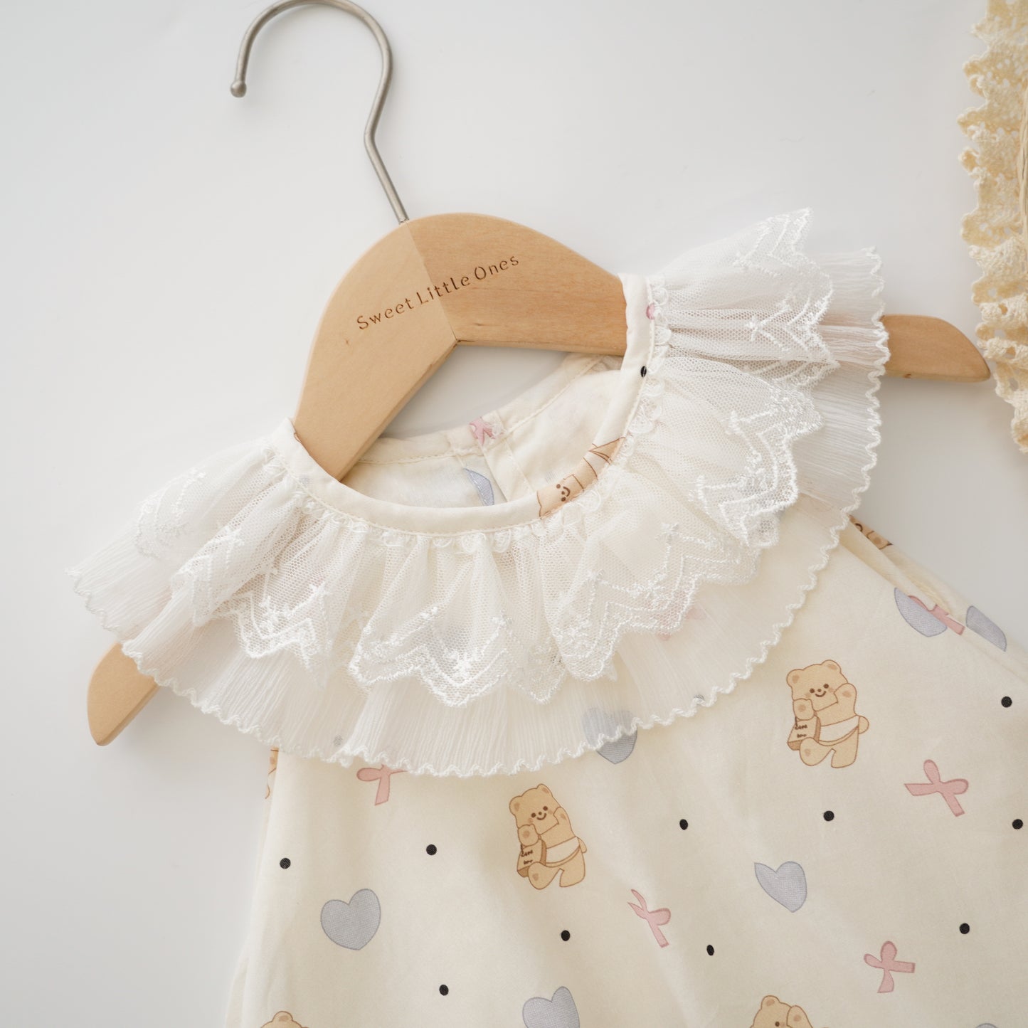 Ribbon & Bear Flower Skirting Dress