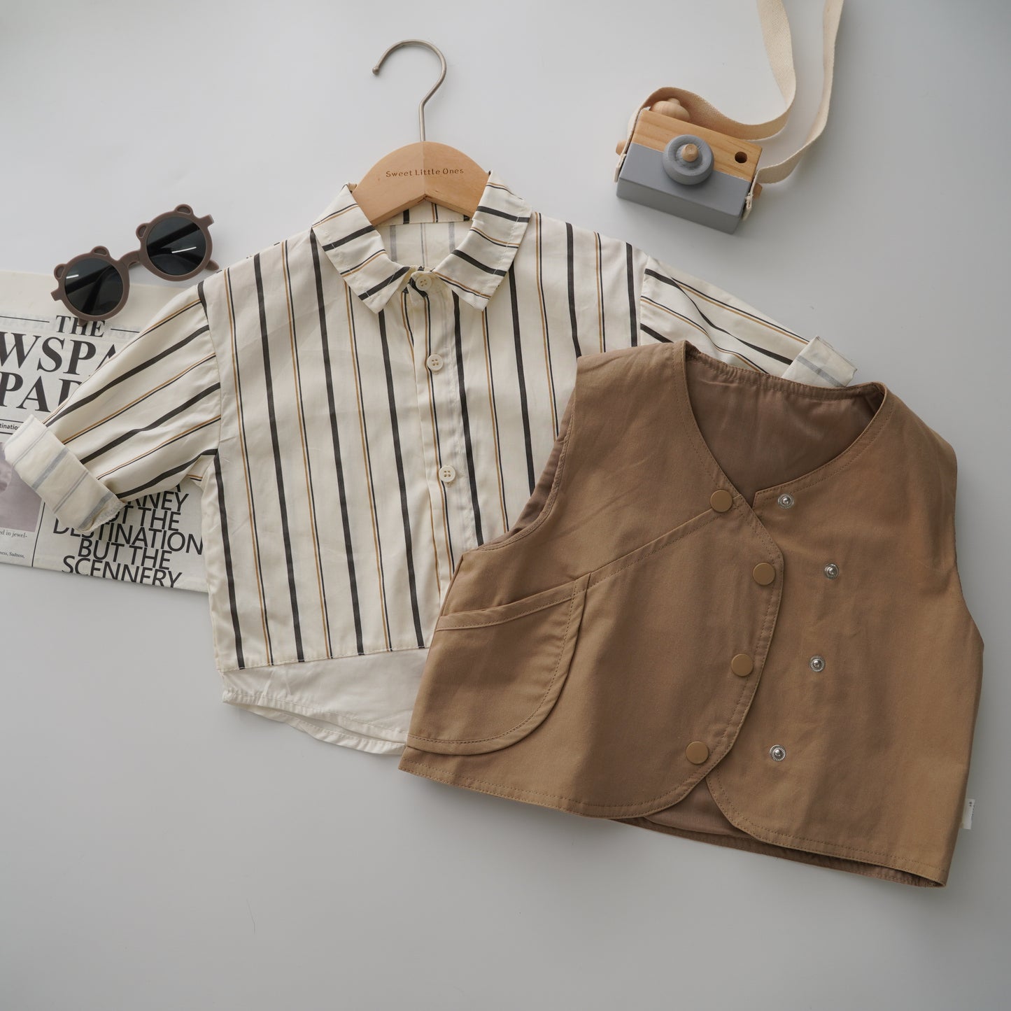 Modern Line Shirt & Vest & Casual Pants Set