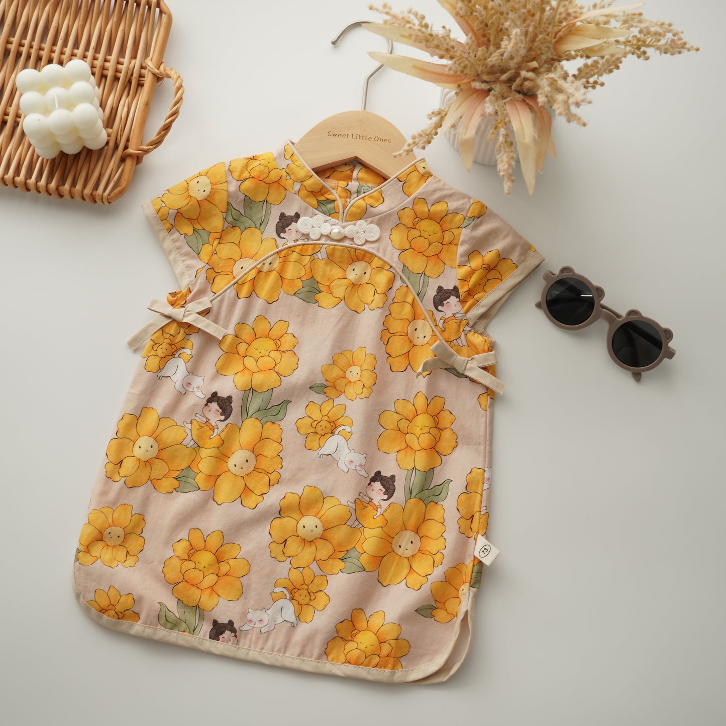 Flower & Cat Sister Matching Cheongsam