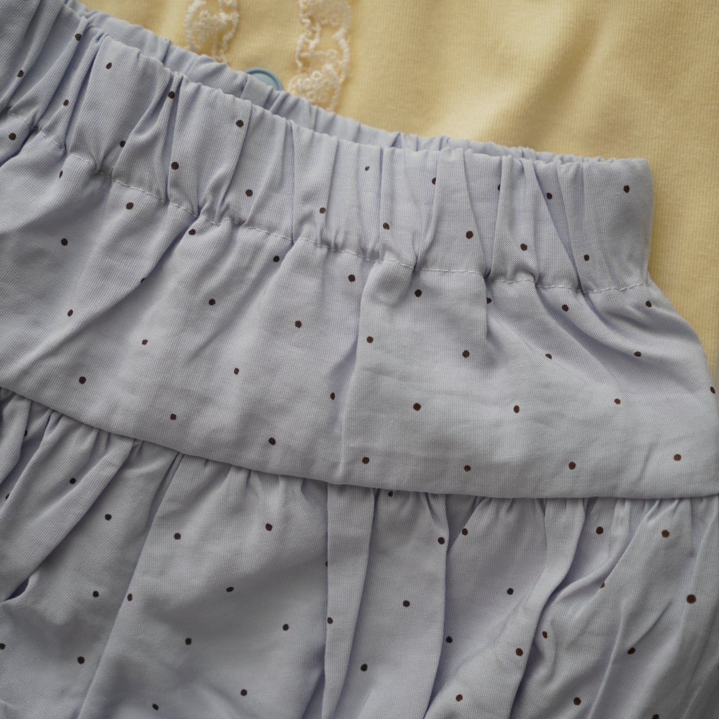Sleeveless Yellow Top & Pants Set (Size 80)