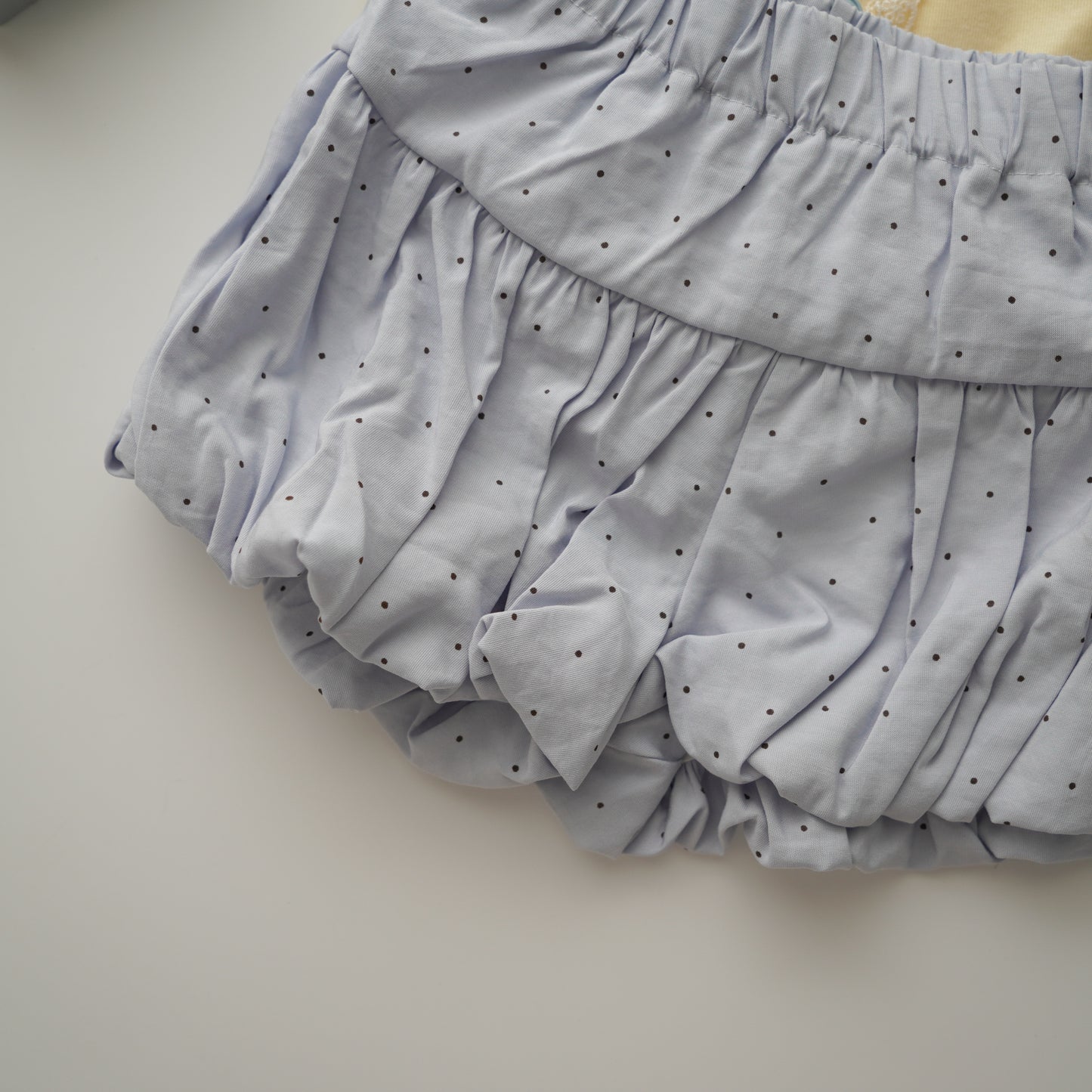 Sleeveless Yellow Top & Pants Set (Size 80)