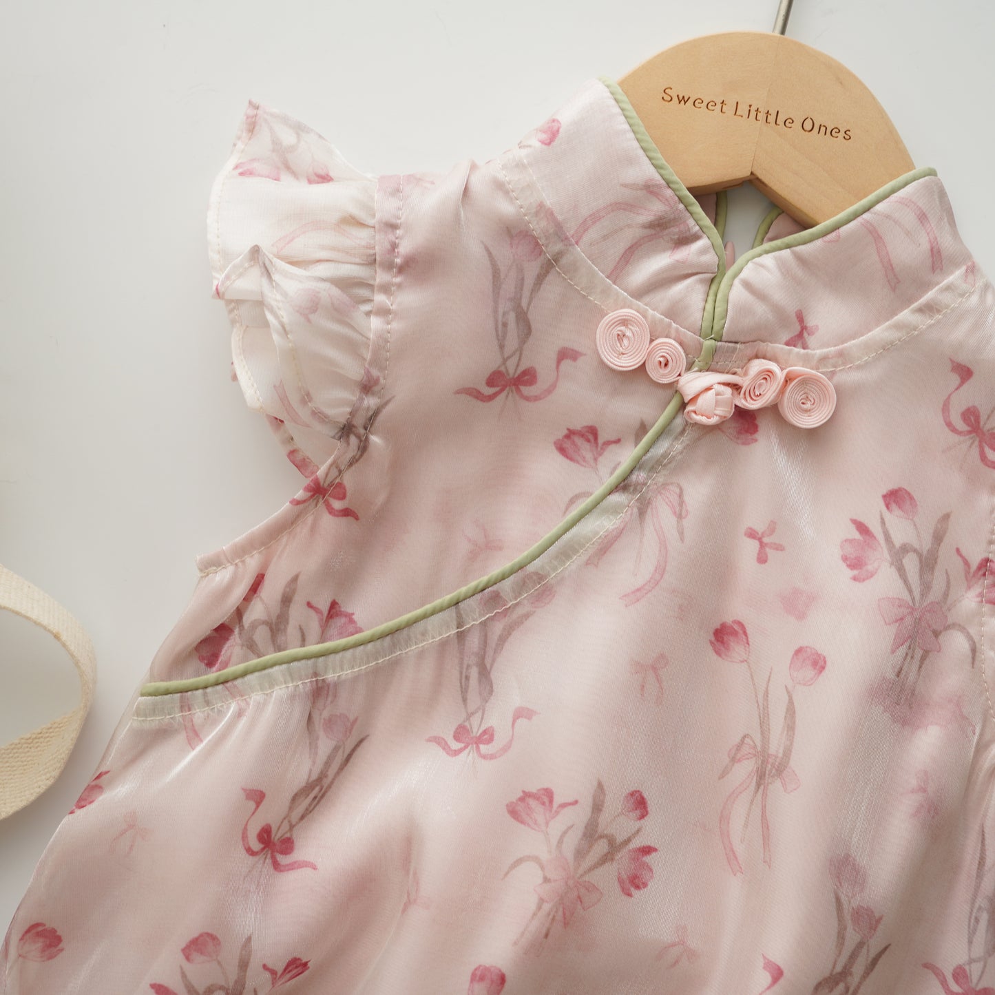 Ruffled Sleeves Silky Pink Cheongsam