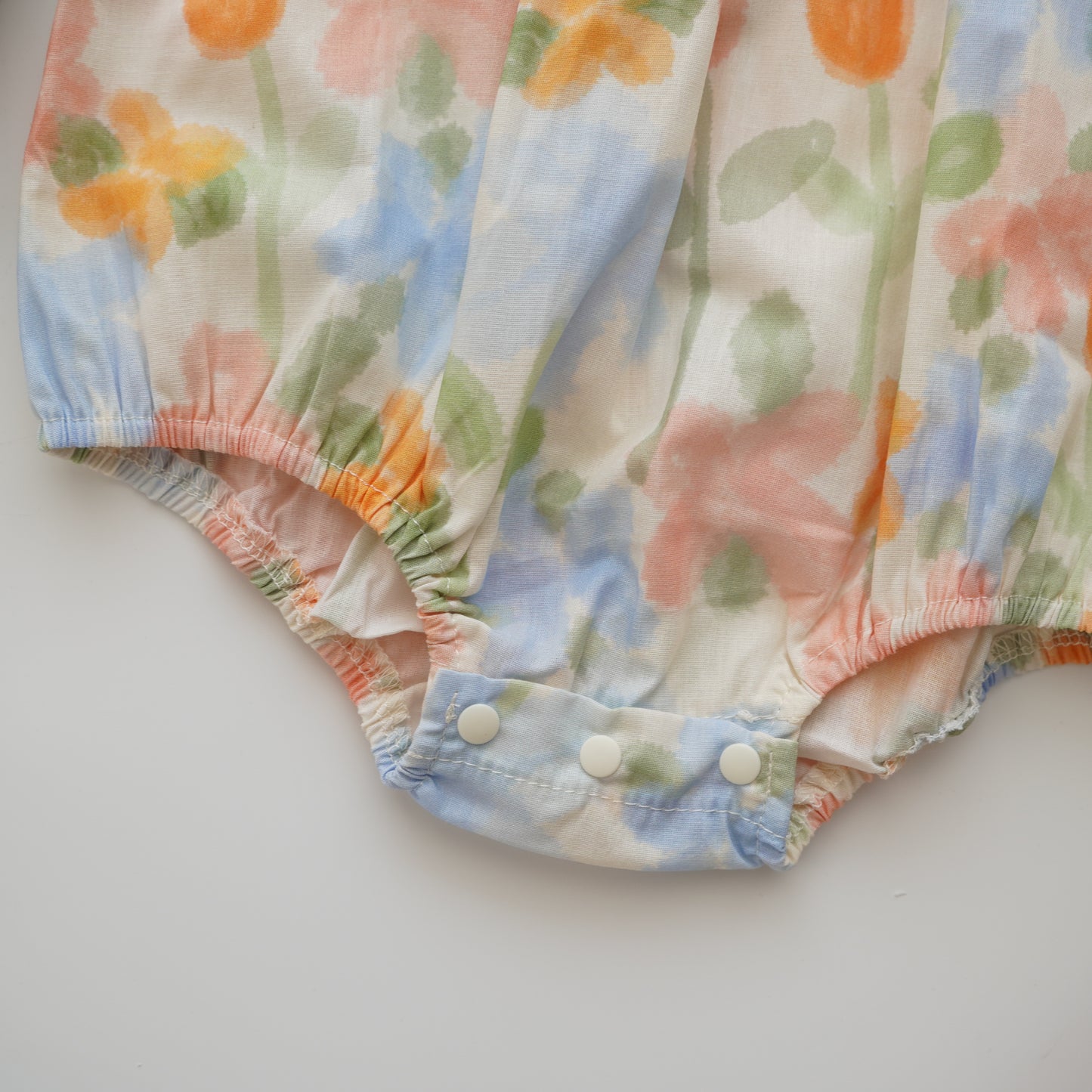 Color Painted Sleeveless Romper