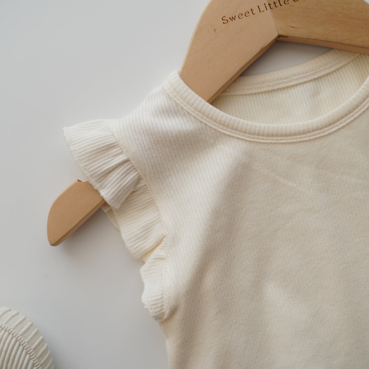 Ruffled Cotton Inner with Sling Set