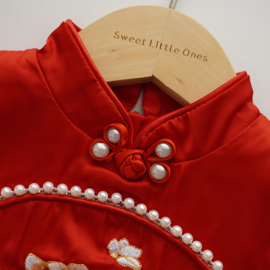 Traditional Chinese Red Cheongsam