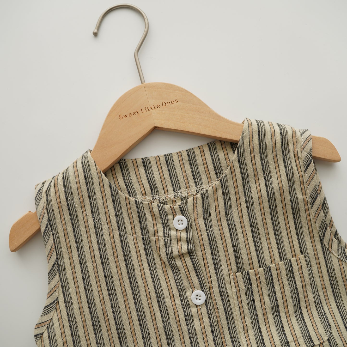 Buttoned Line Two Pieces Set