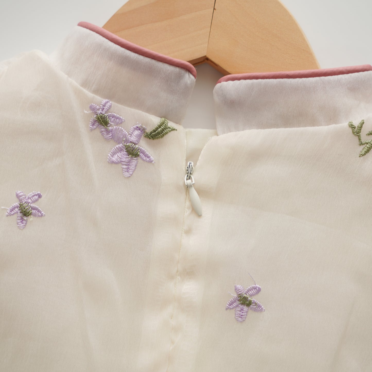Puff Sleeves Modern Cheongsam