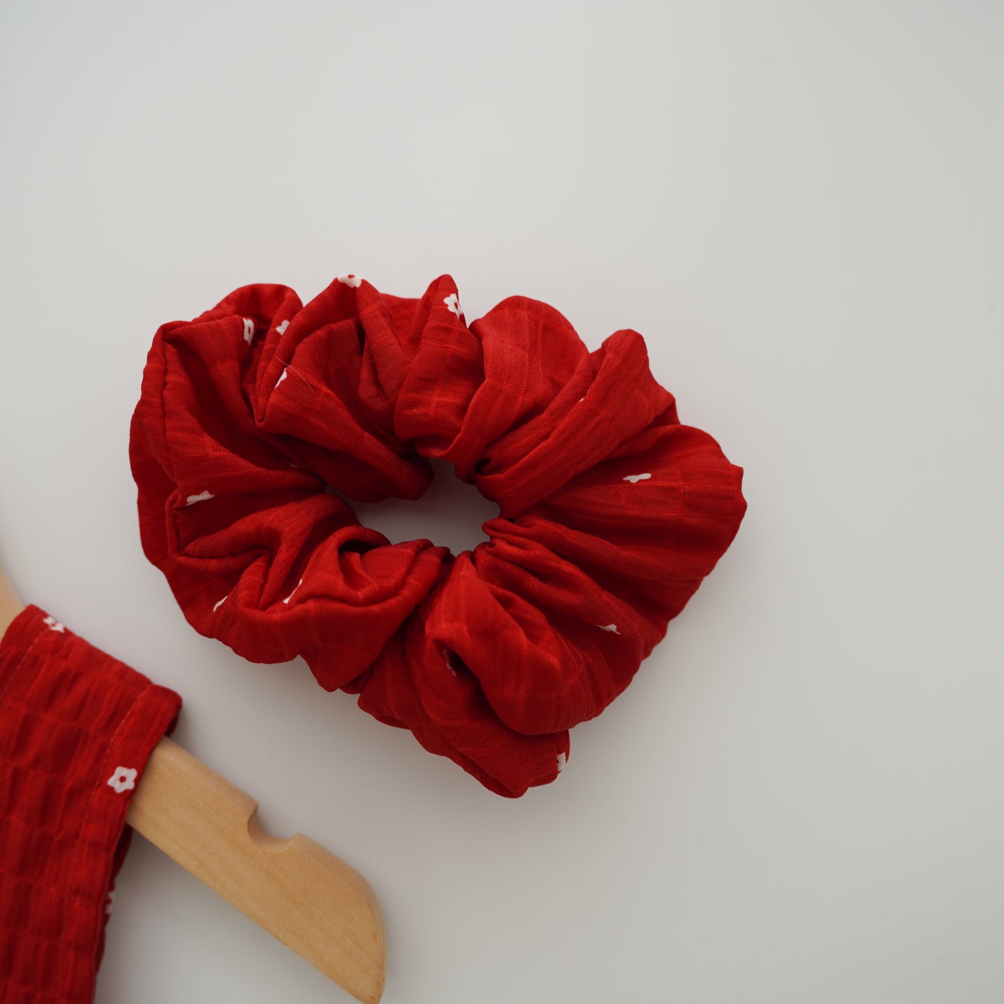 Sleeveless Red Dress with Hairband