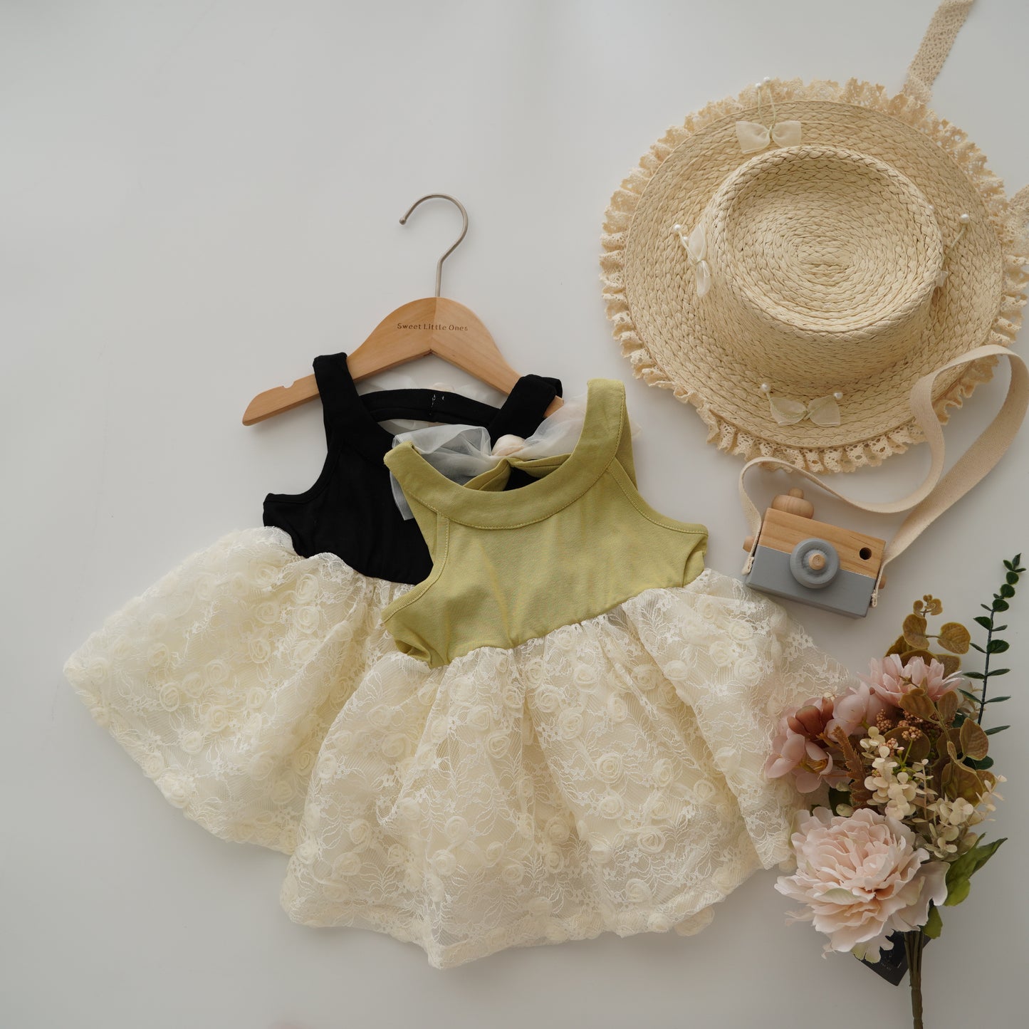 Back Ribbon Lacey Dress