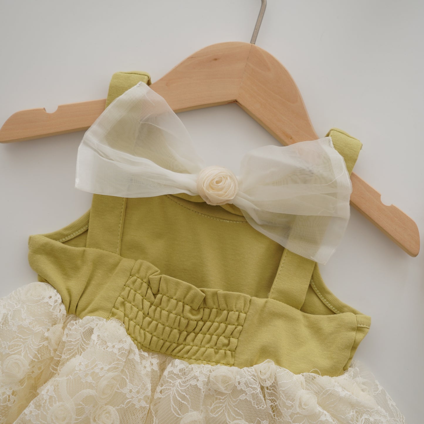Back Ribbon Lacey Dress