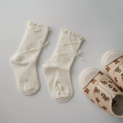 Ribbon Details Ruffled Socks