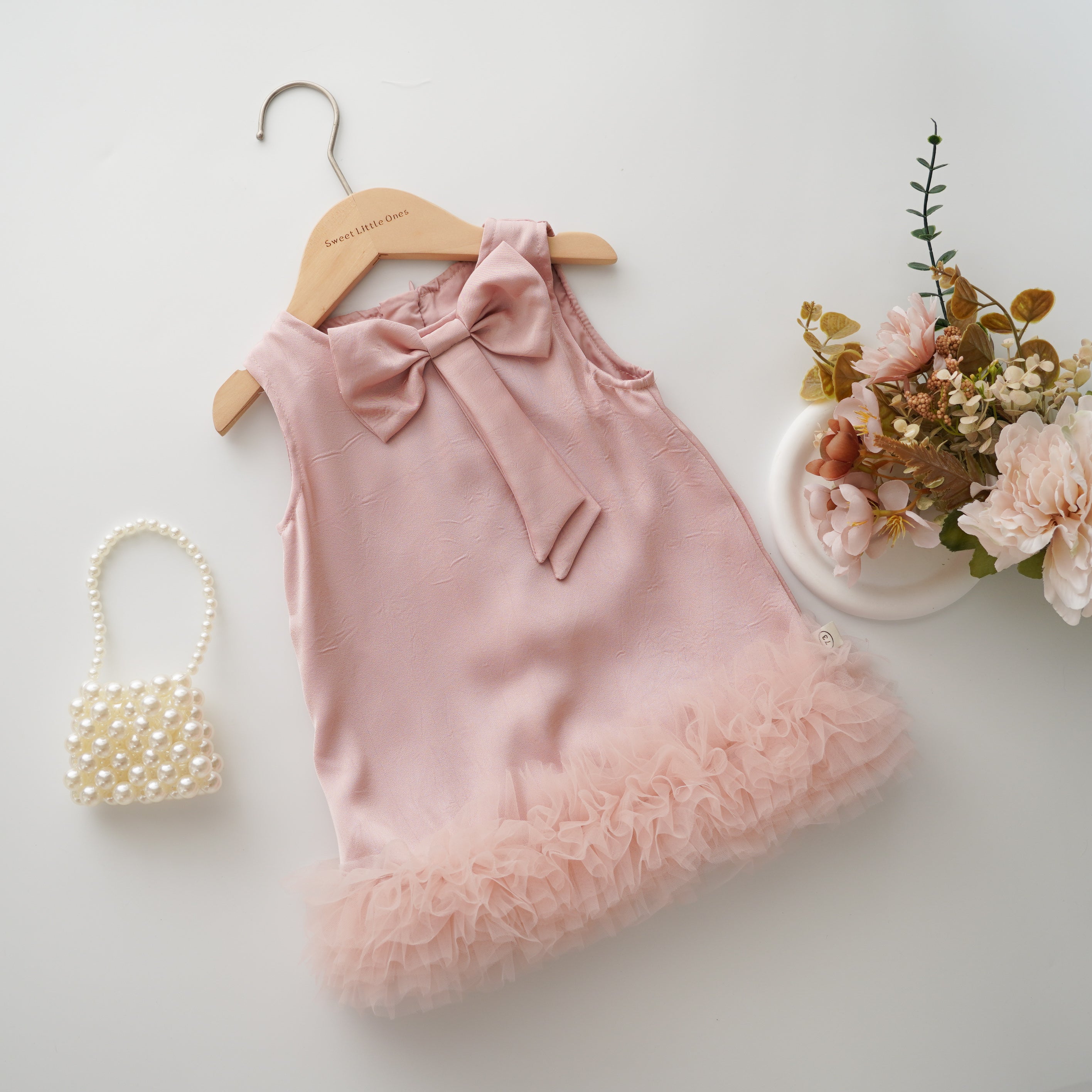 Elegant Ribbon Layer Dress