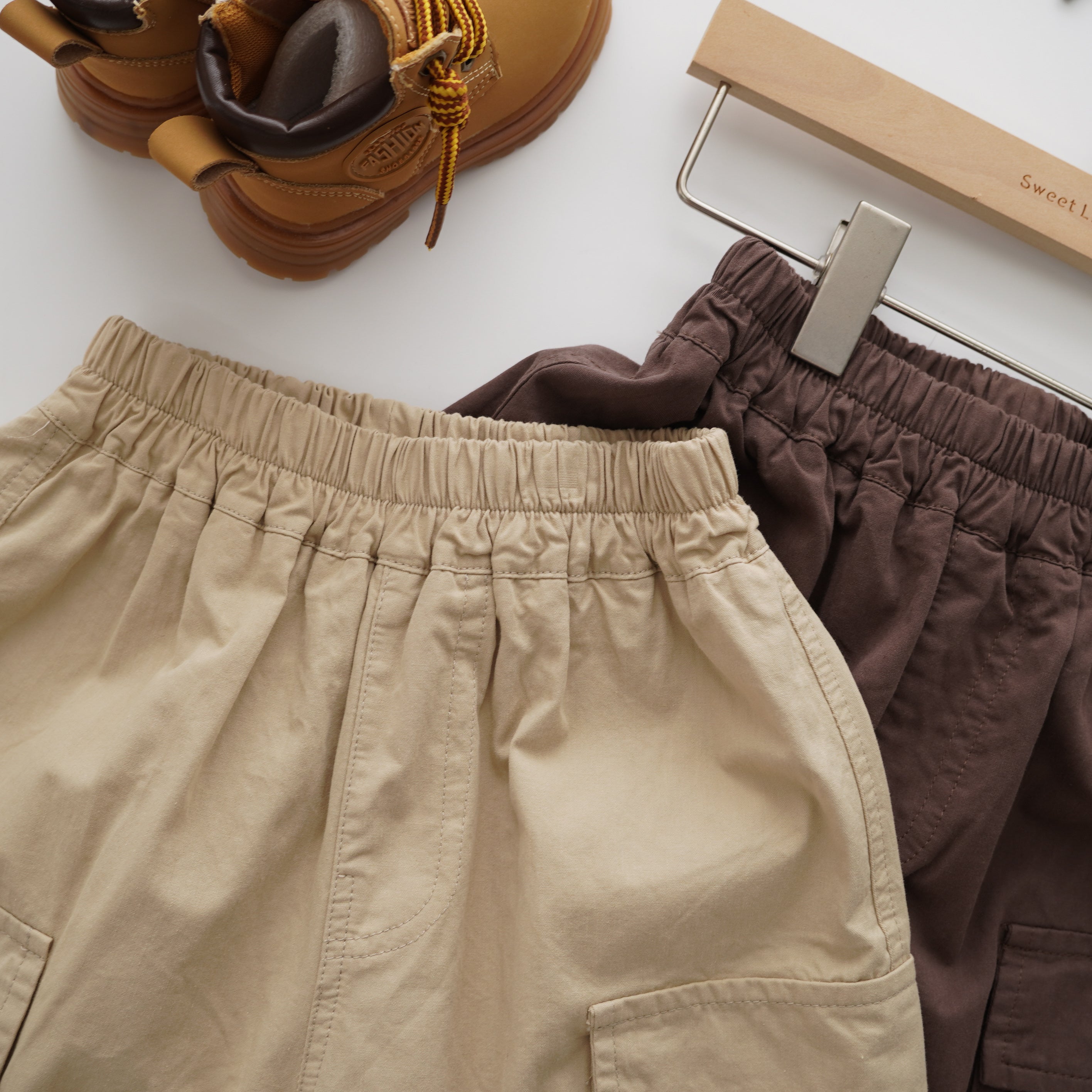 Trendy Pocket Knee Length Pants