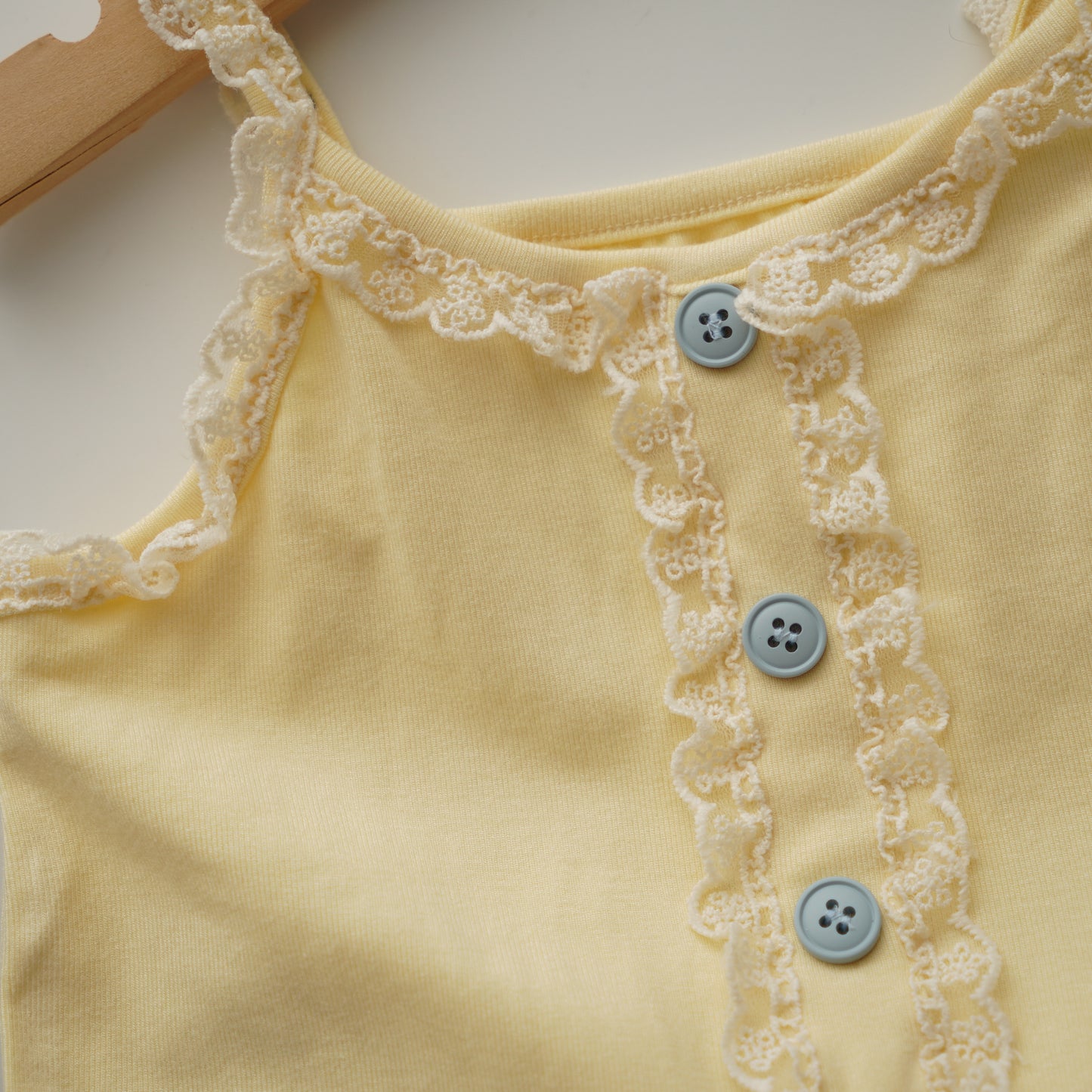 Sleeveless Yellow Top & Pants Set (Size 80)