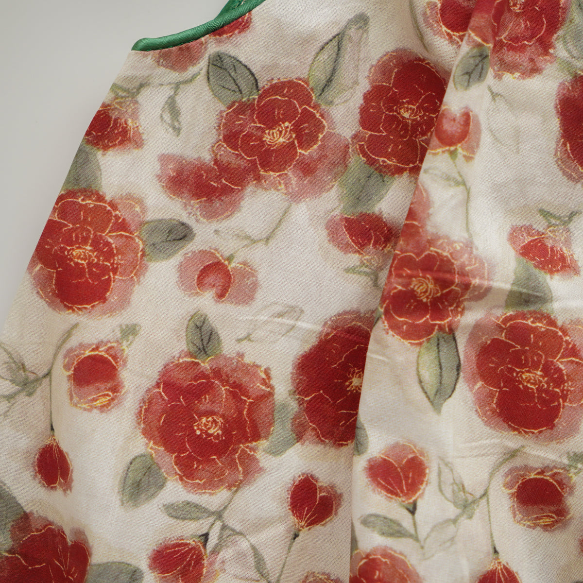 Sleeveless Rose Cheongsam