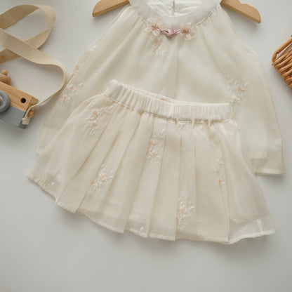 Elegant Modern Pleated Two Pieces Set