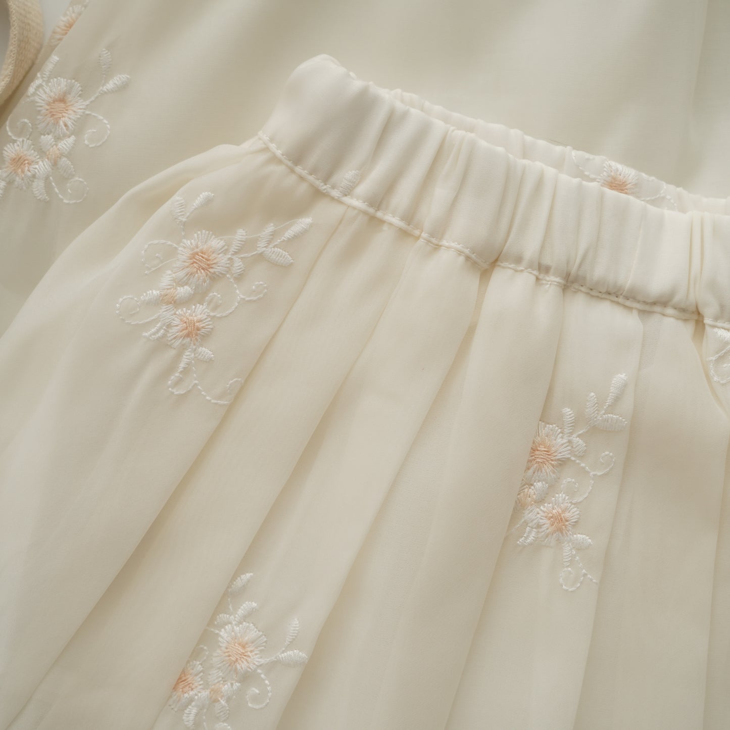 Elegant Modern Pleated Two Pieces Set