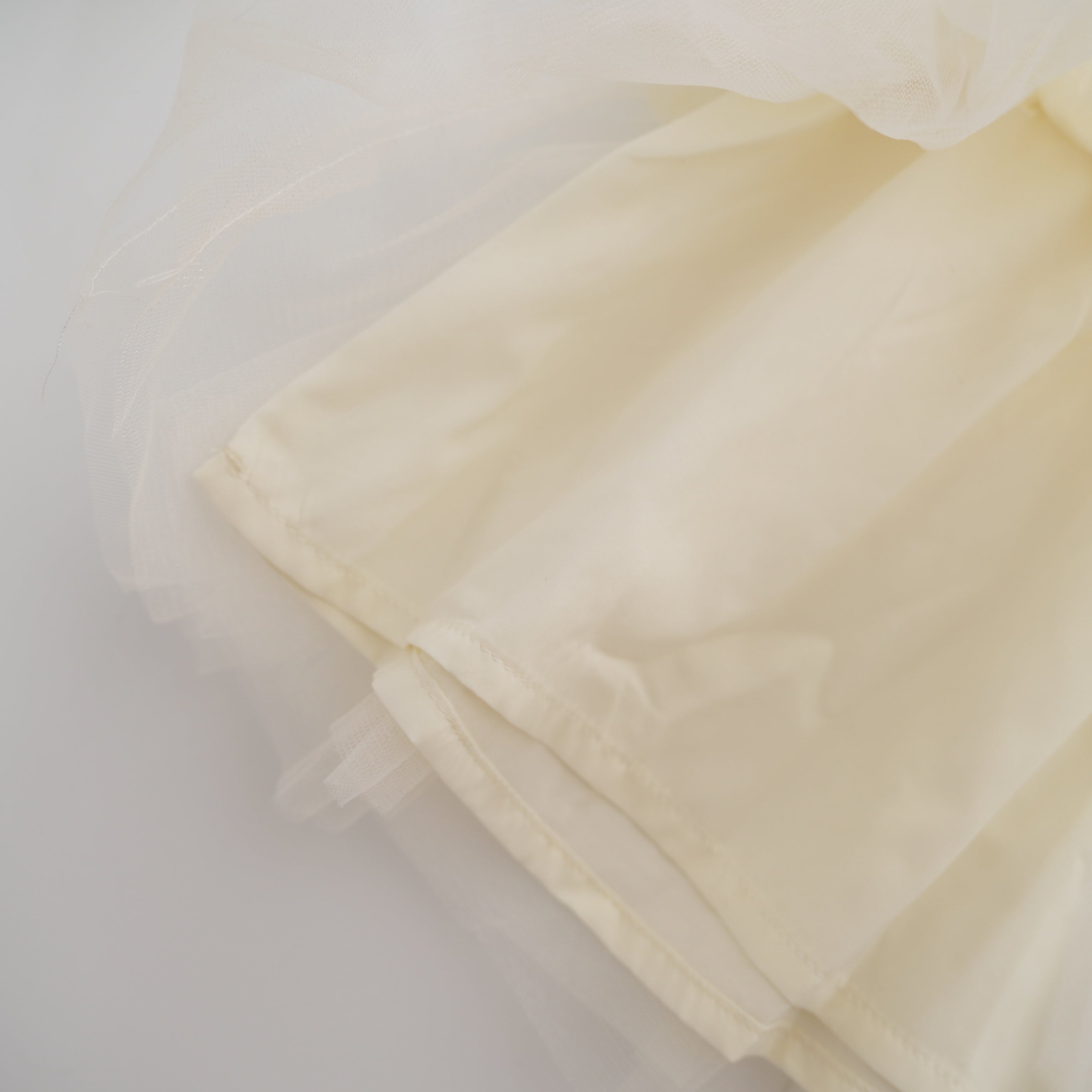 Elegant Plain Mesh Cheongsam (Defect)