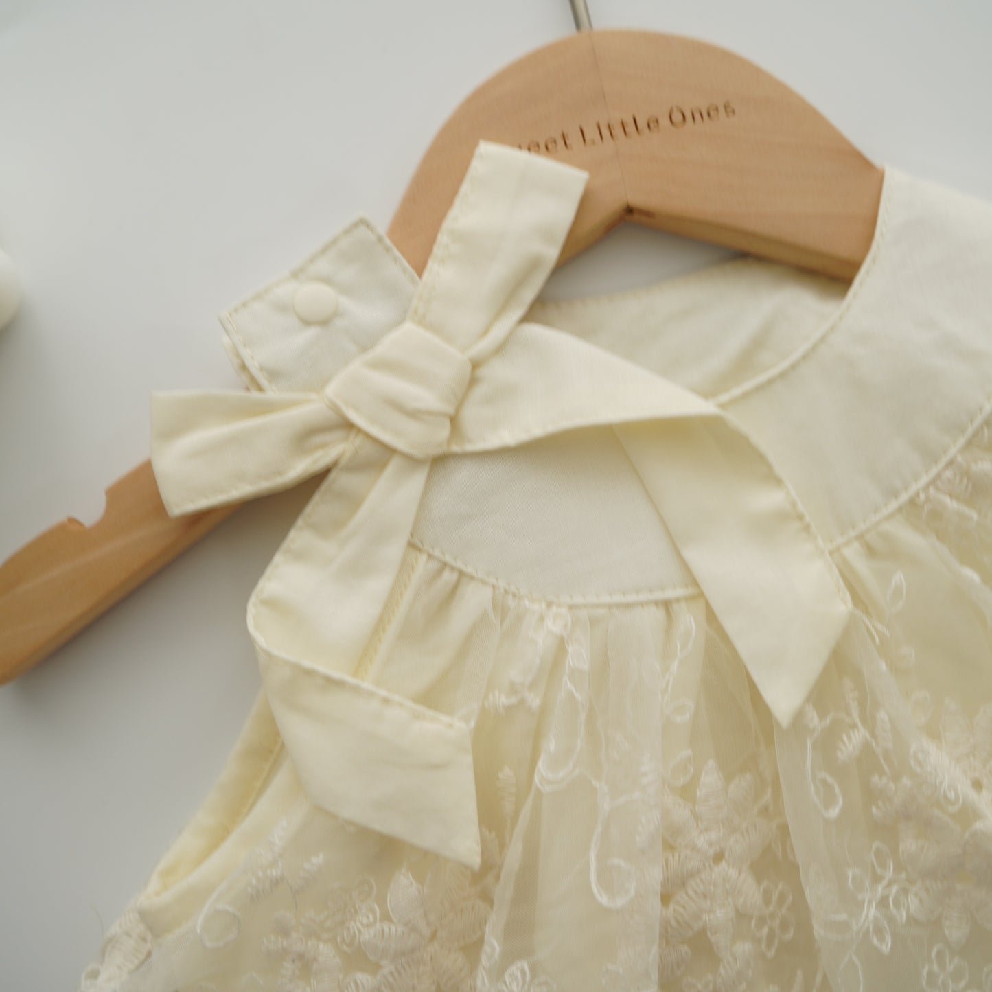 Lacey Halter Neck Ribbon Romper