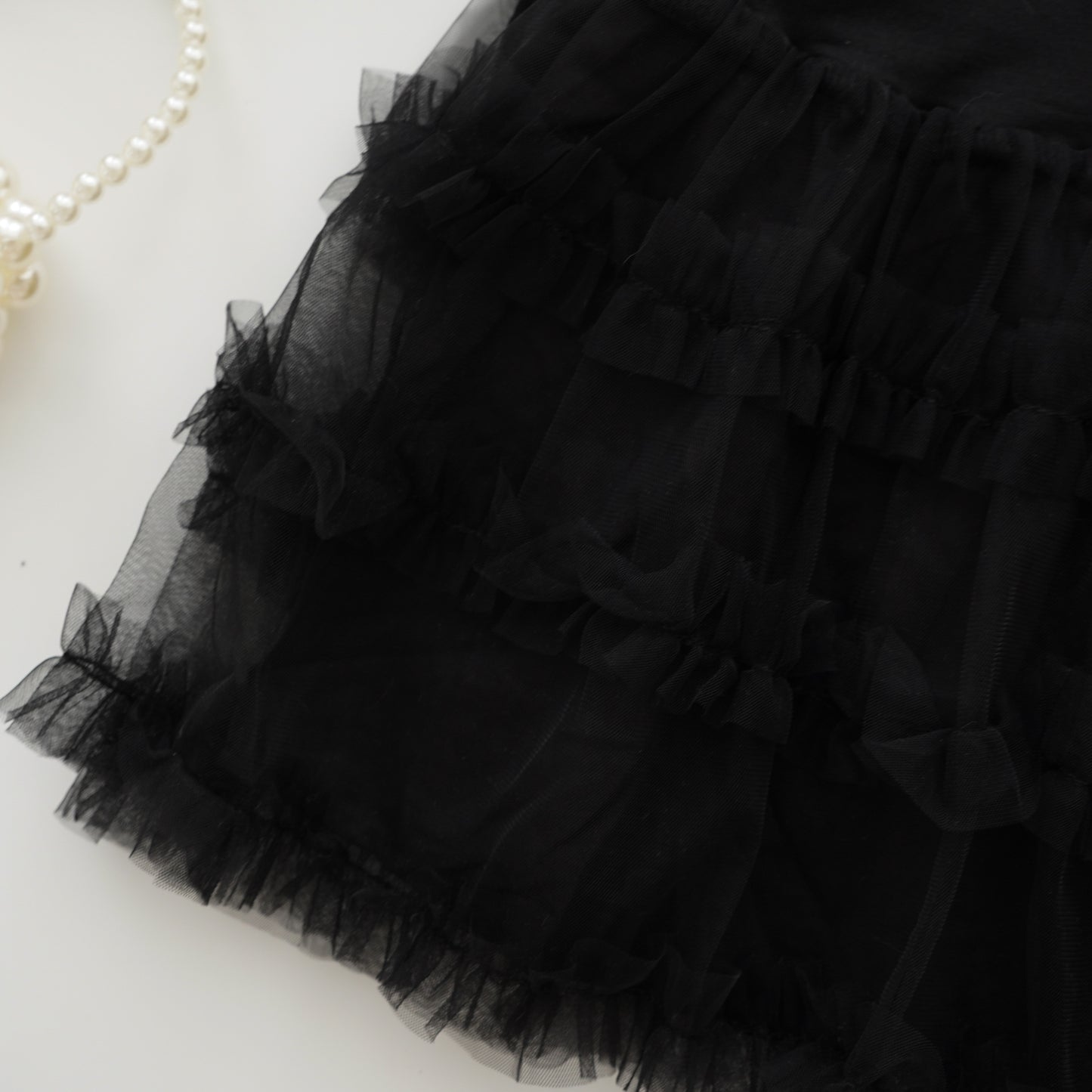 Basic Sleeveless Black Dress