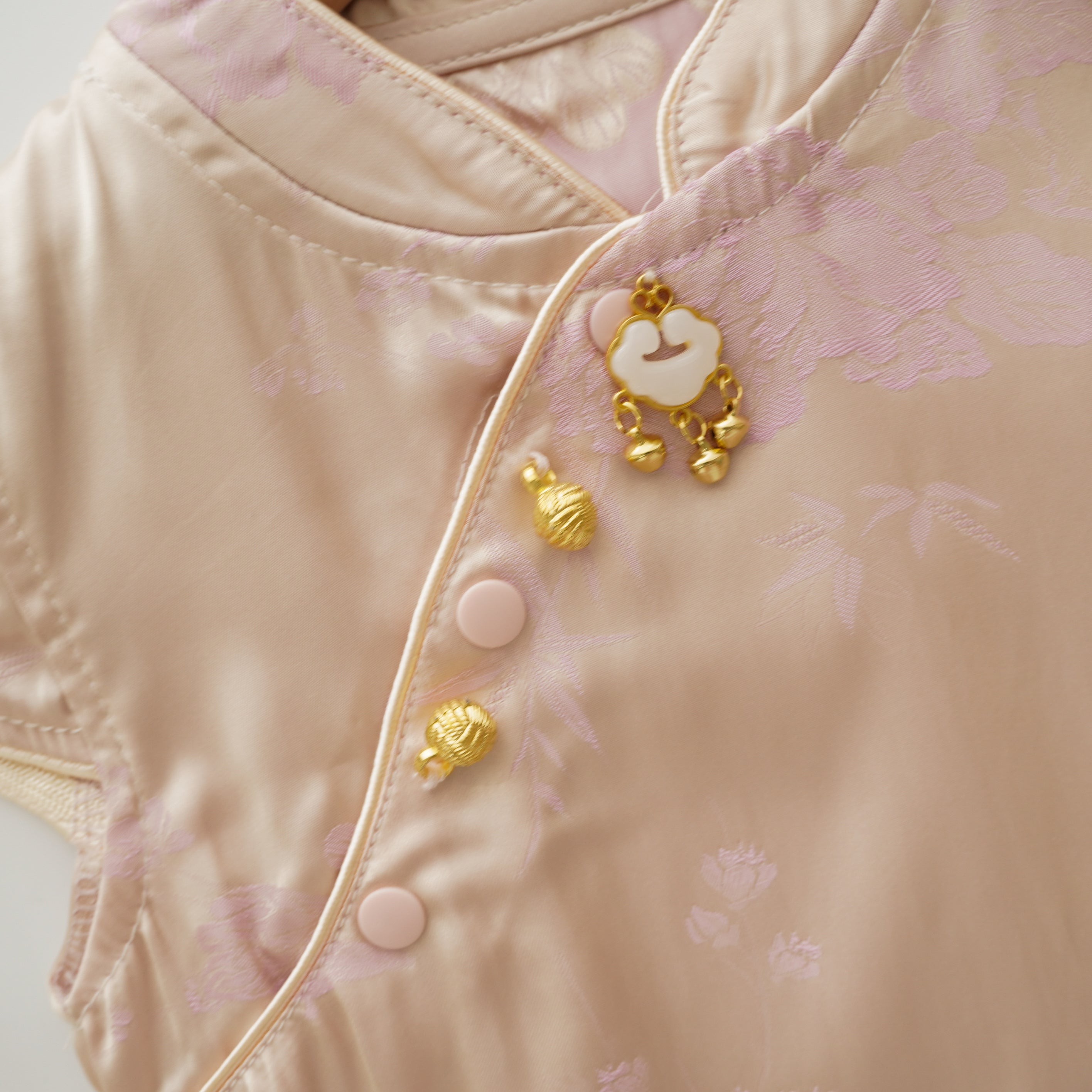 Chinese Silky Floral Sister Matching