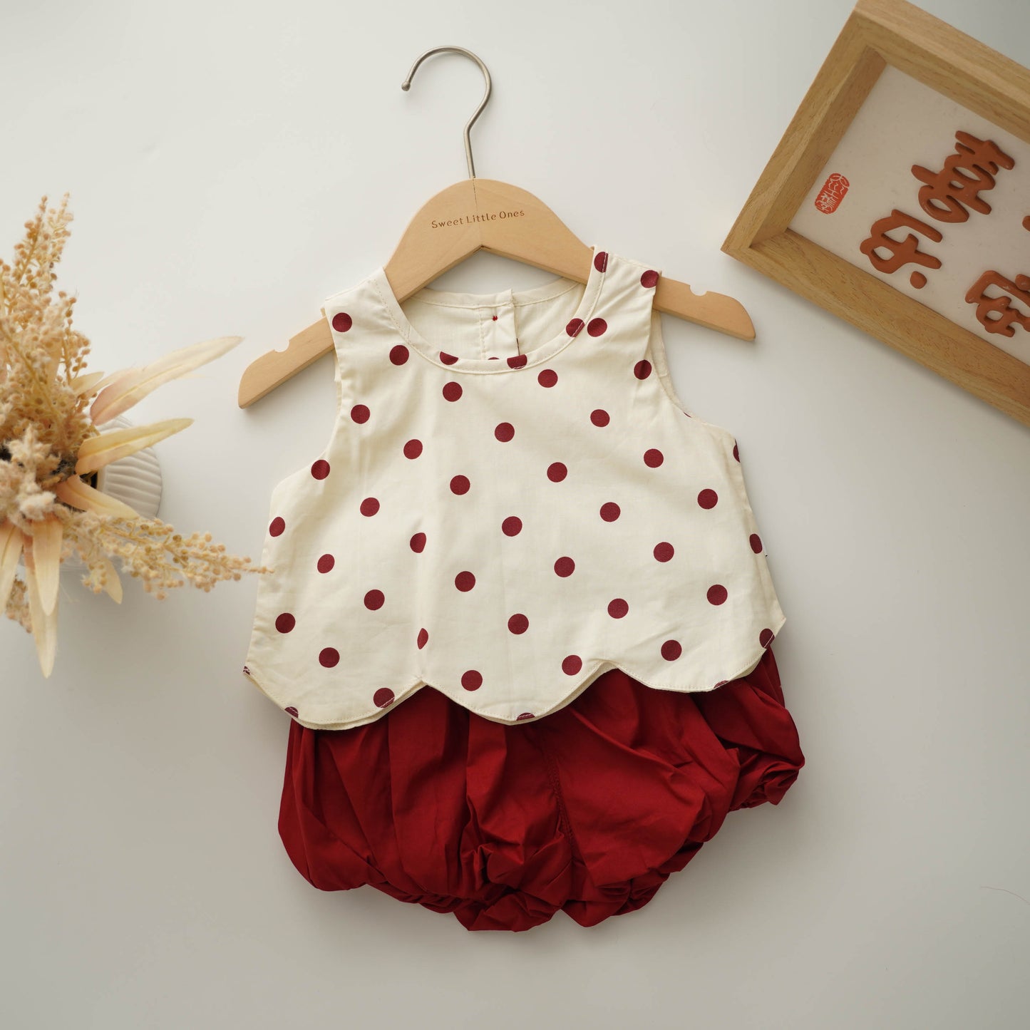 Flower Skirting Top & Pants Set