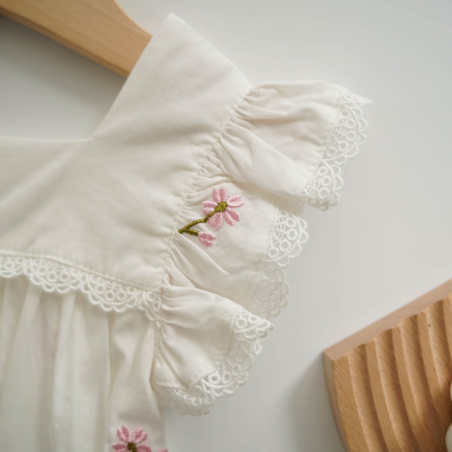Ruffled Sleeves Embroidery Flower Romper