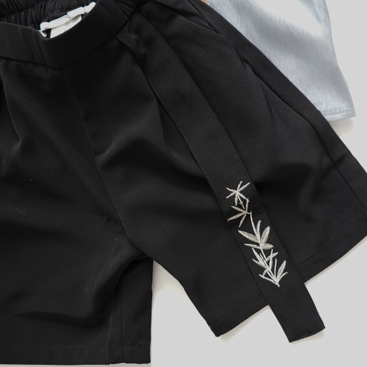 Vintage Designed Boy Chinese Set (Size 90)