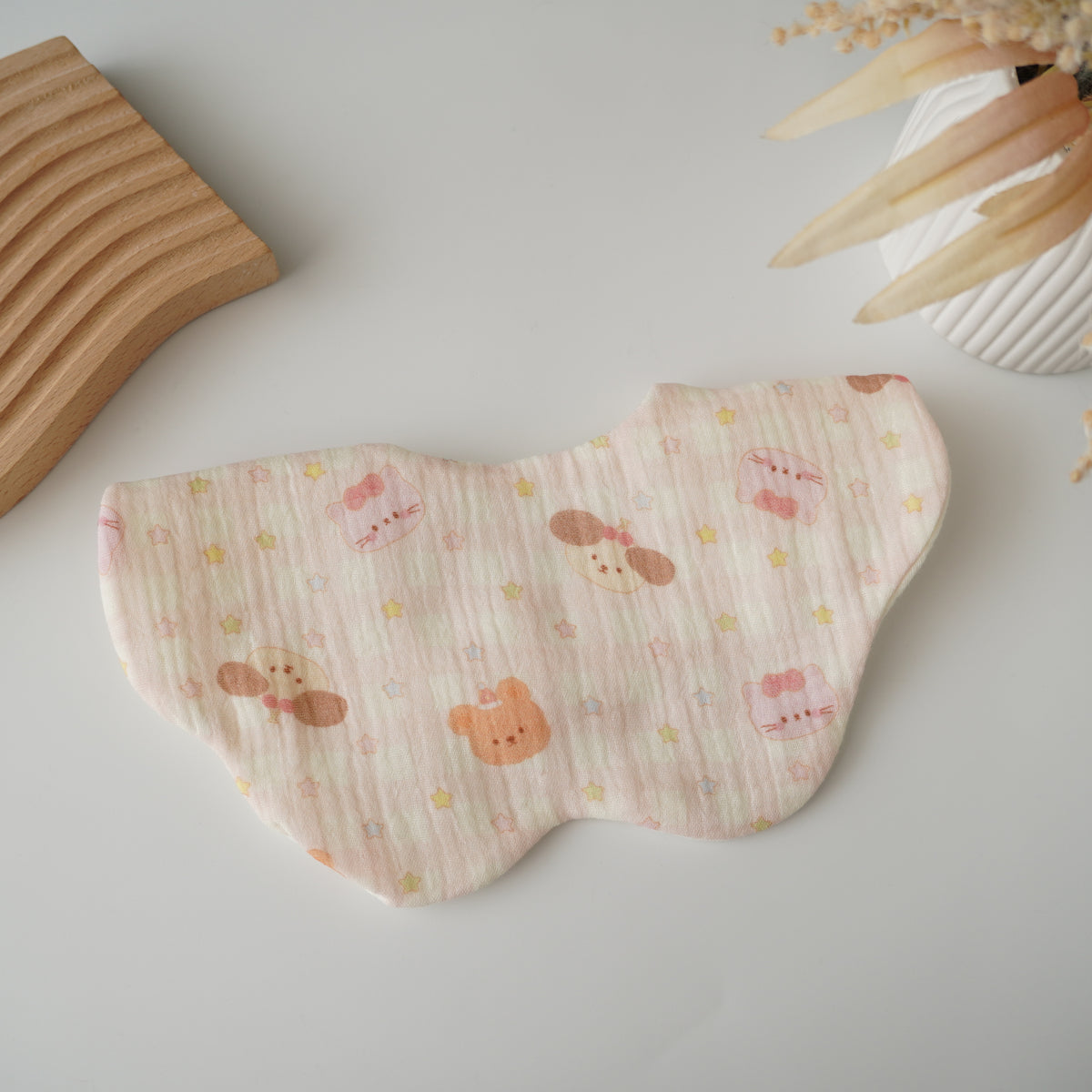 Design Bib (Non-waterproof)