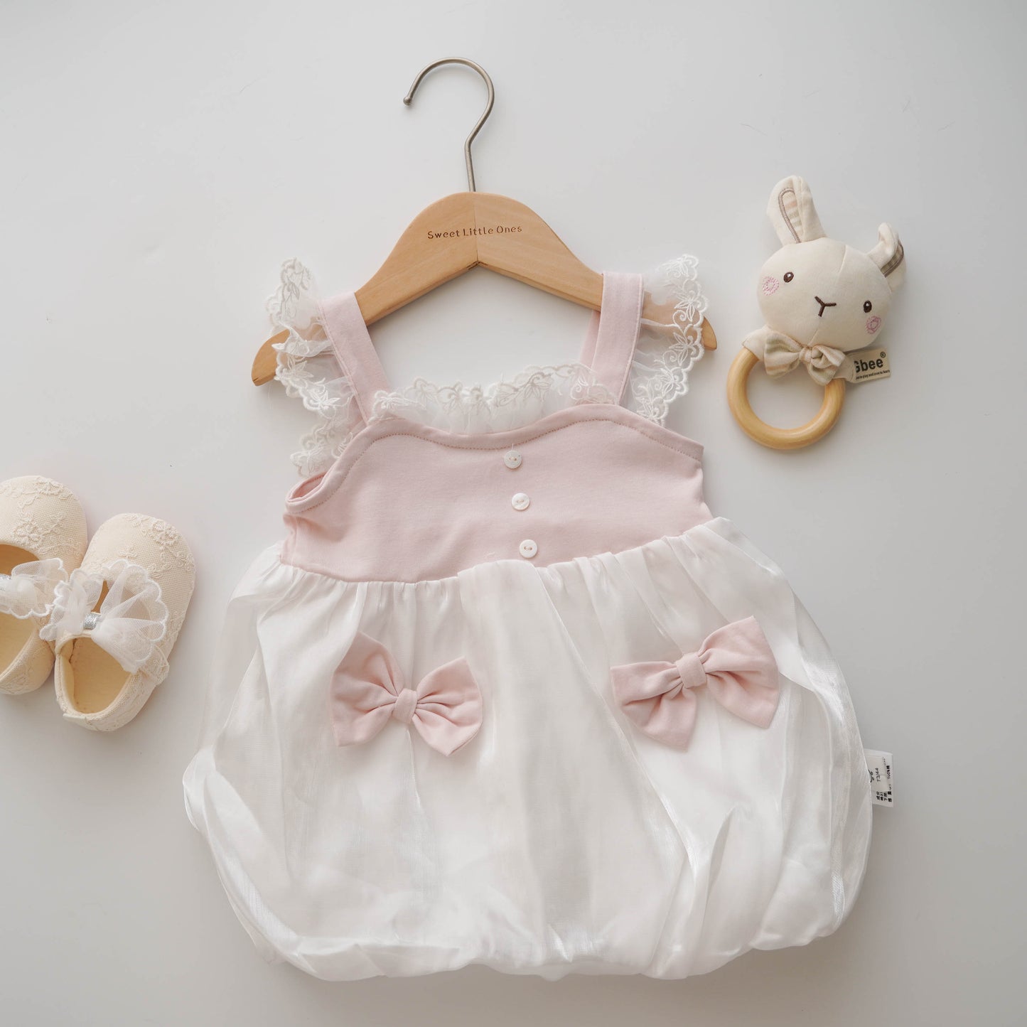 Sleeveless Princess Dress in Pink