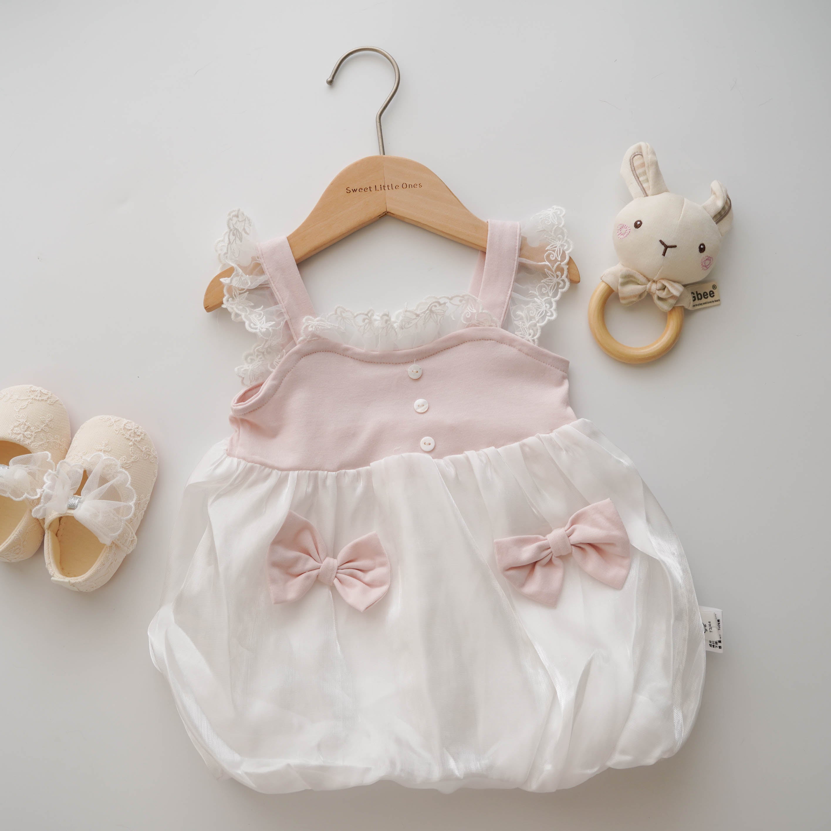 Sleeveless Princess Dress in Pink