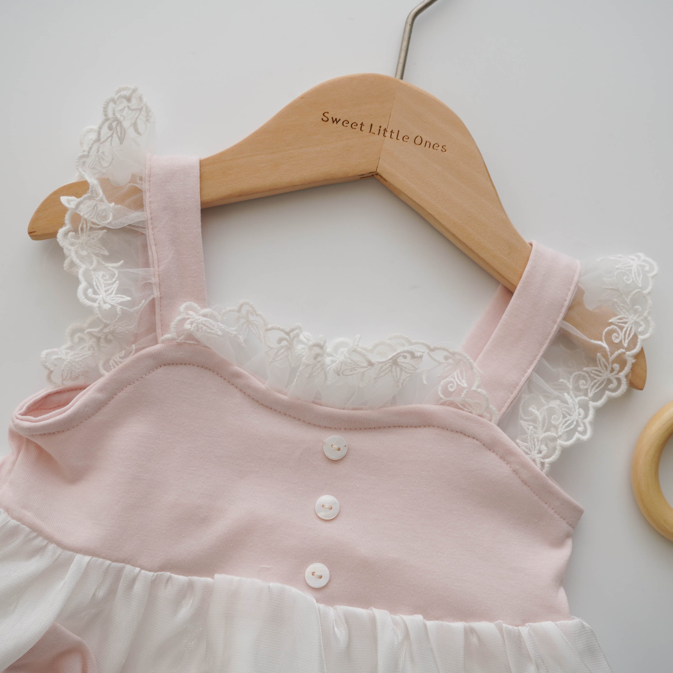 Sleeveless Princess Dress in Pink