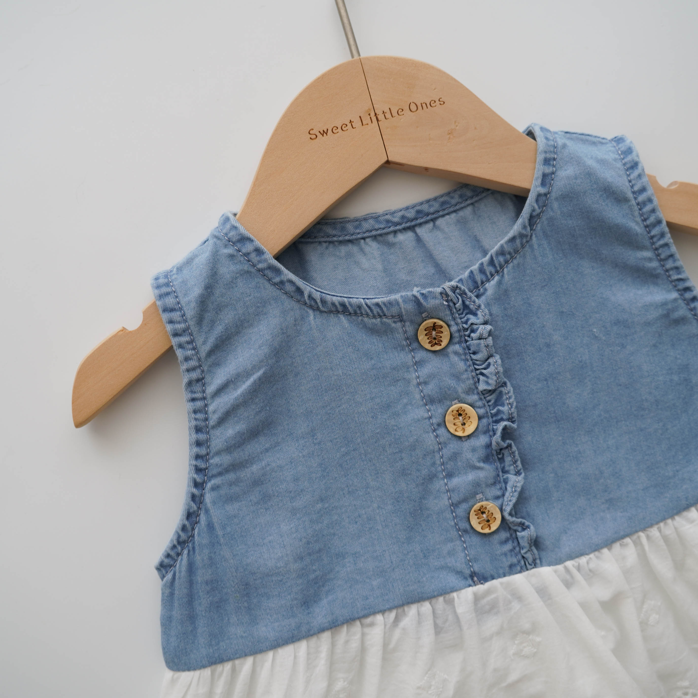Design Buttoned Denim Set