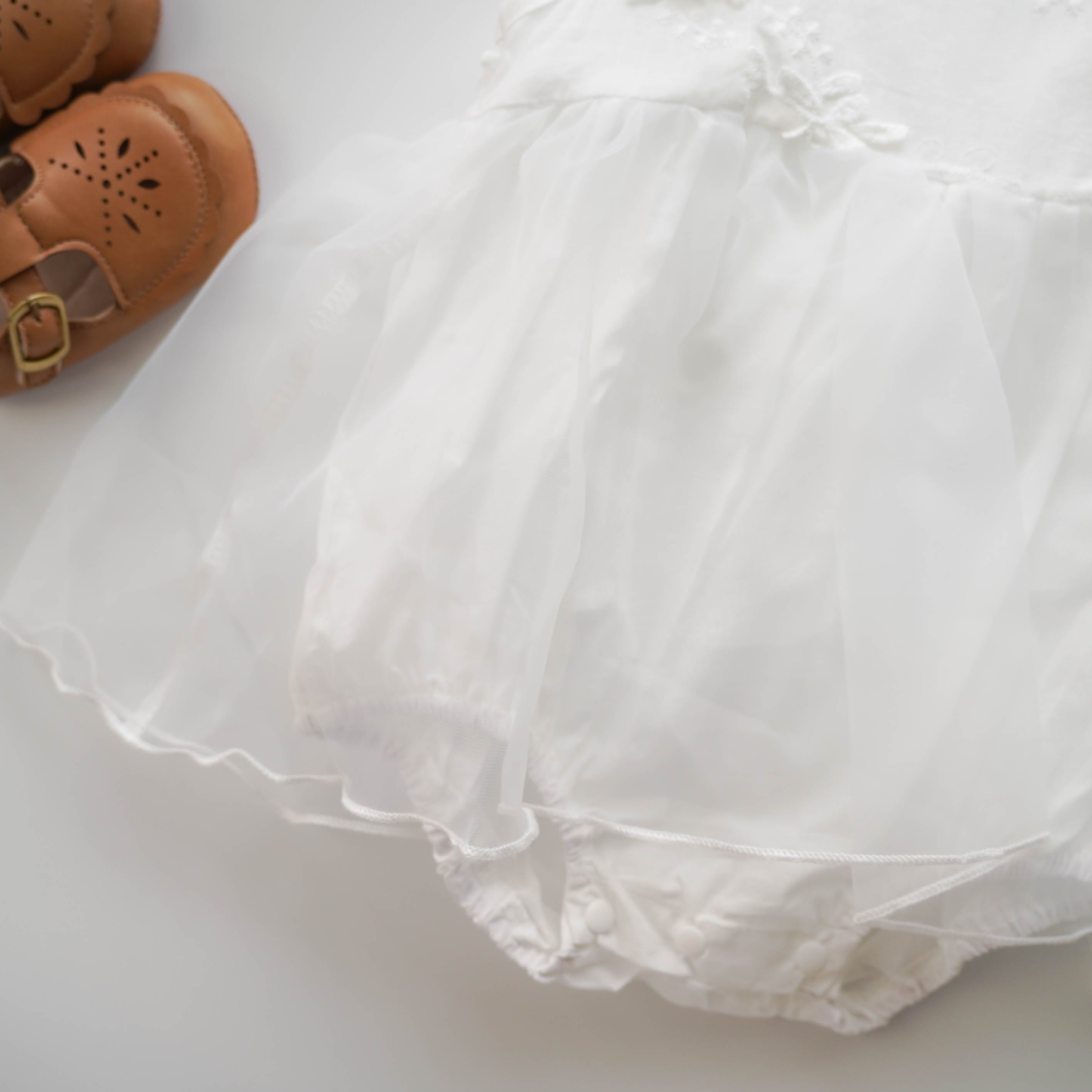Simple Daily White Romper with Hat