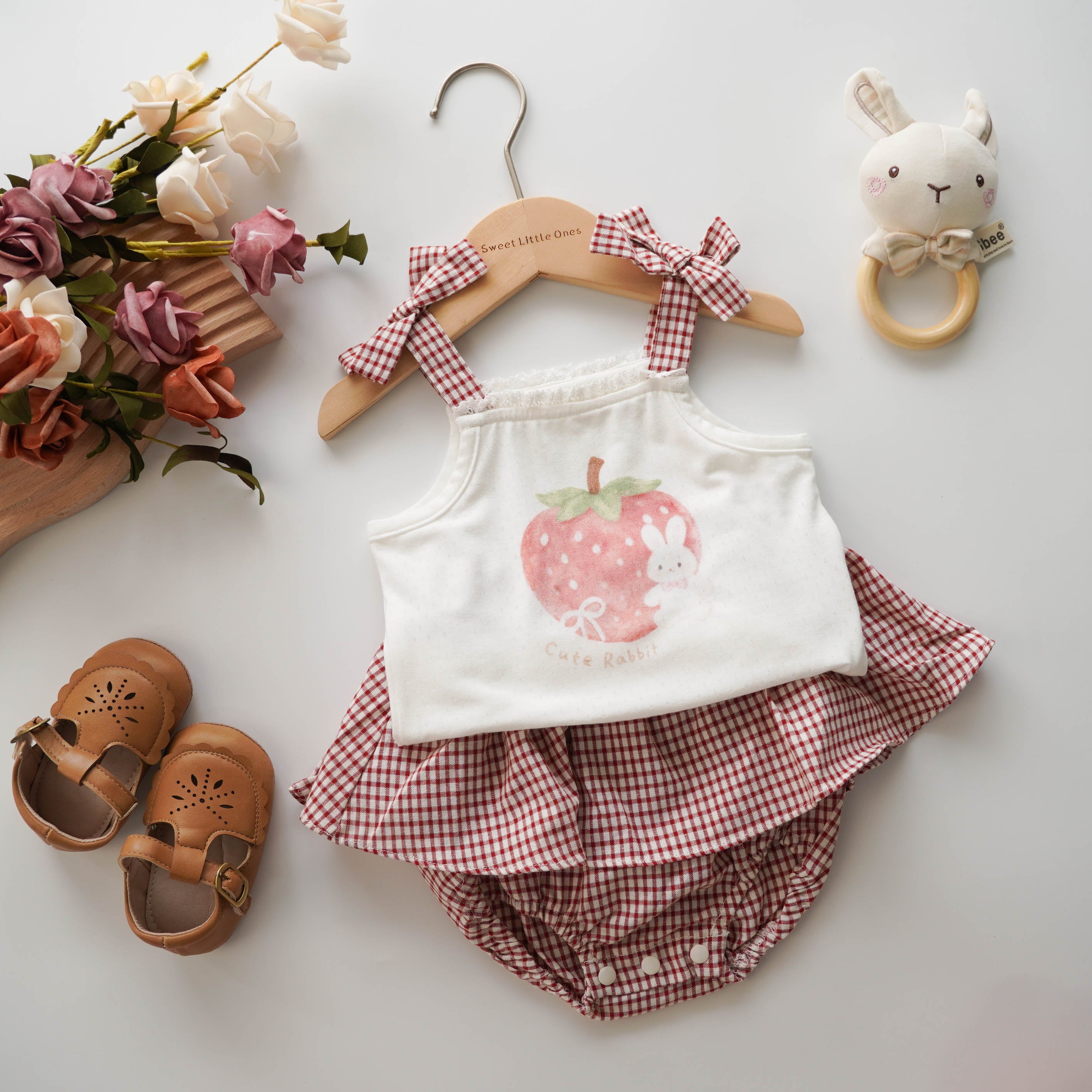 Strawberry Bunny Daily Set