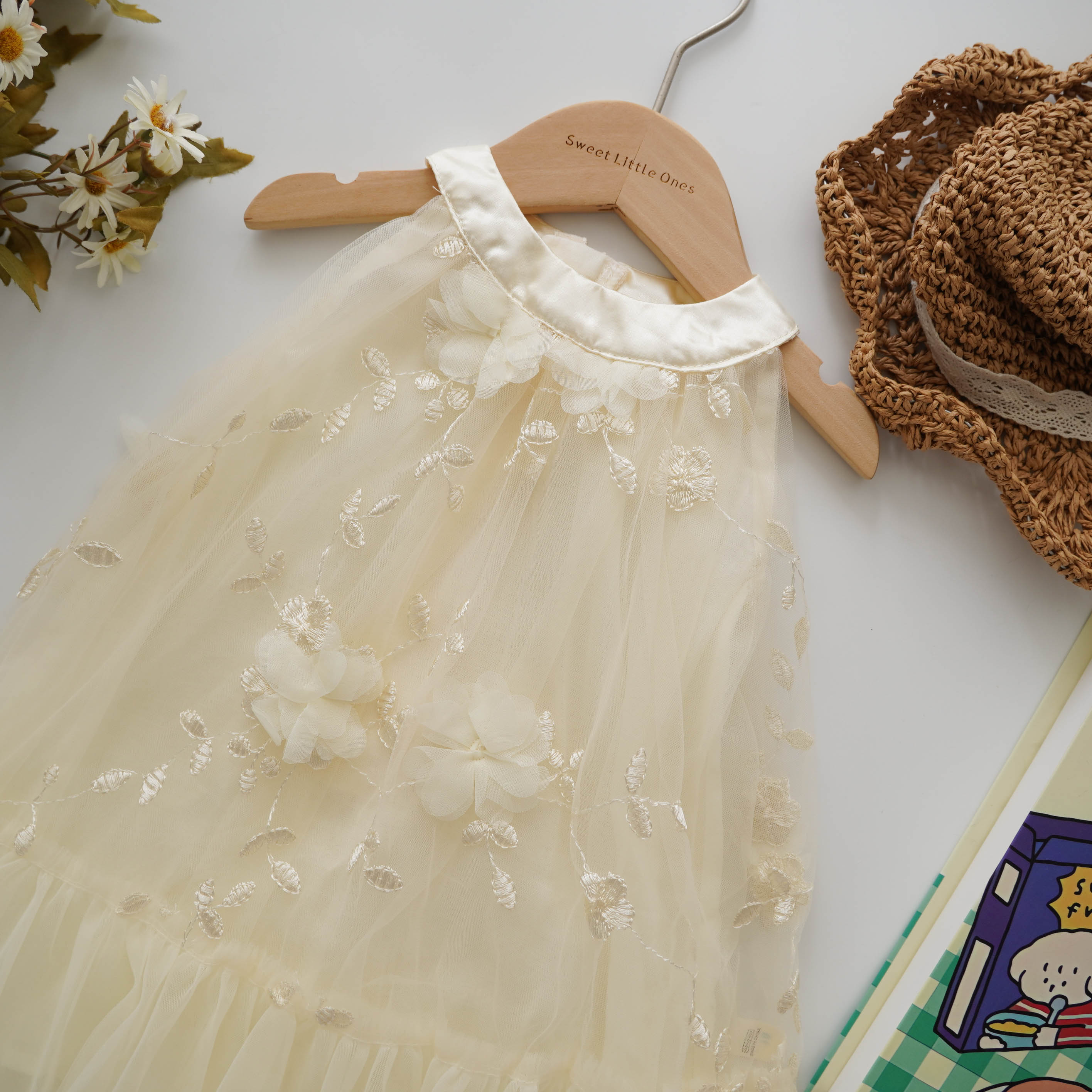 Details Embroidery Halter Dress