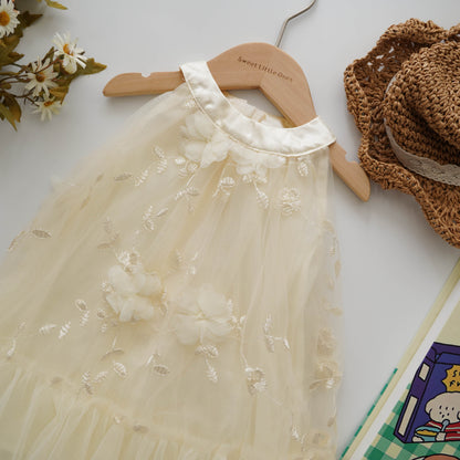 Details Embroidery Halter Dress
