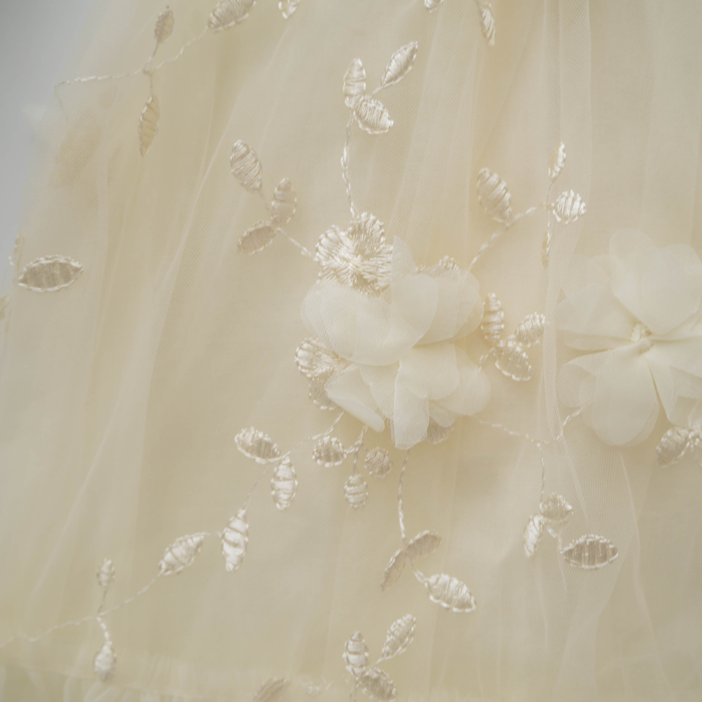 Details Embroidery Halter Dress