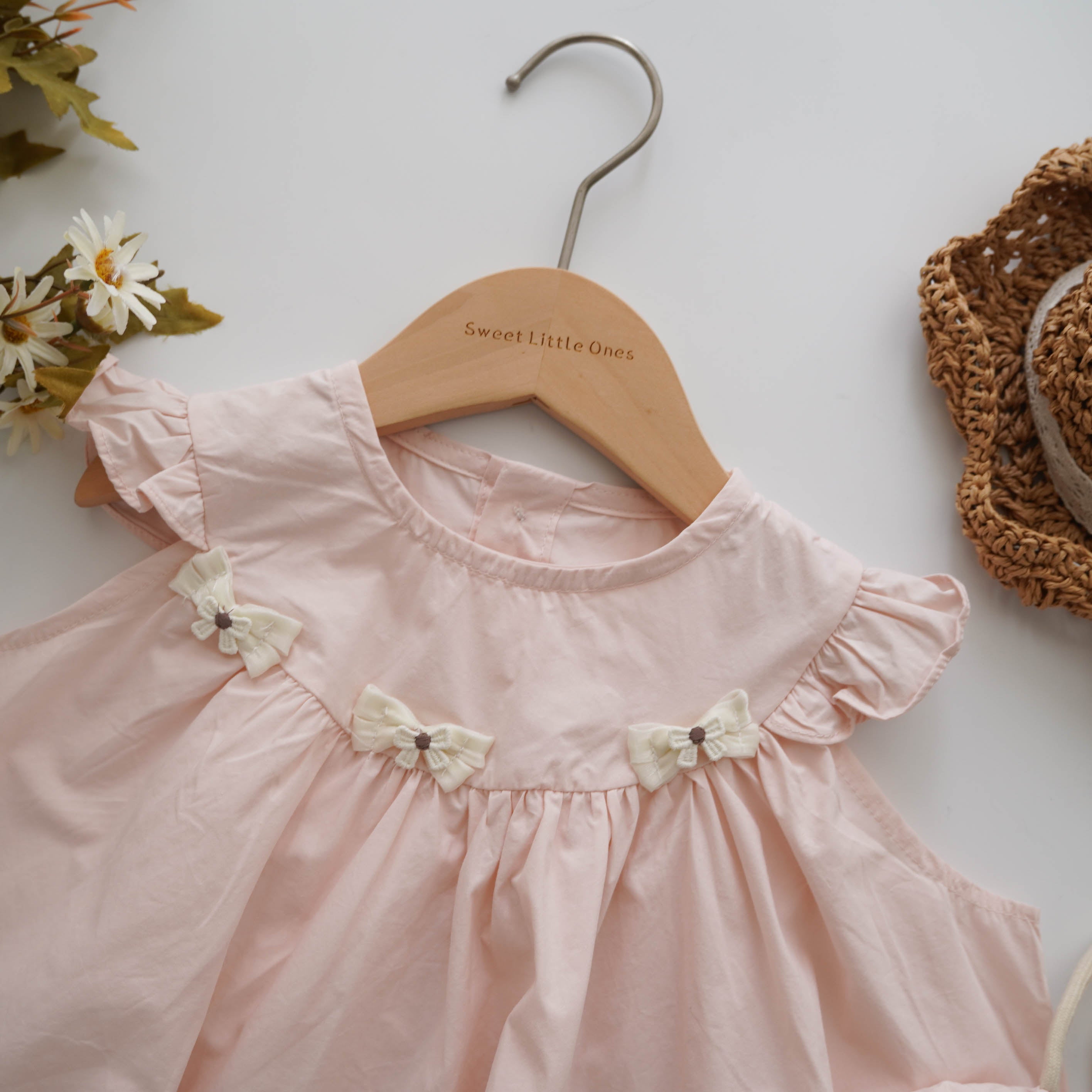 Ribbon Details Dress with Mushroom Bag