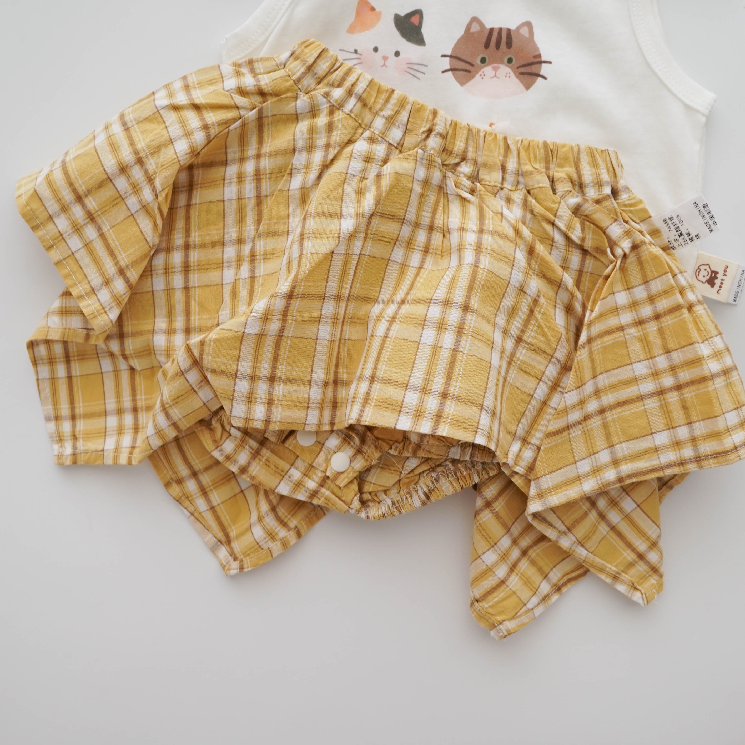 Kitten Printing Top & Checkered Romper Skirt Set