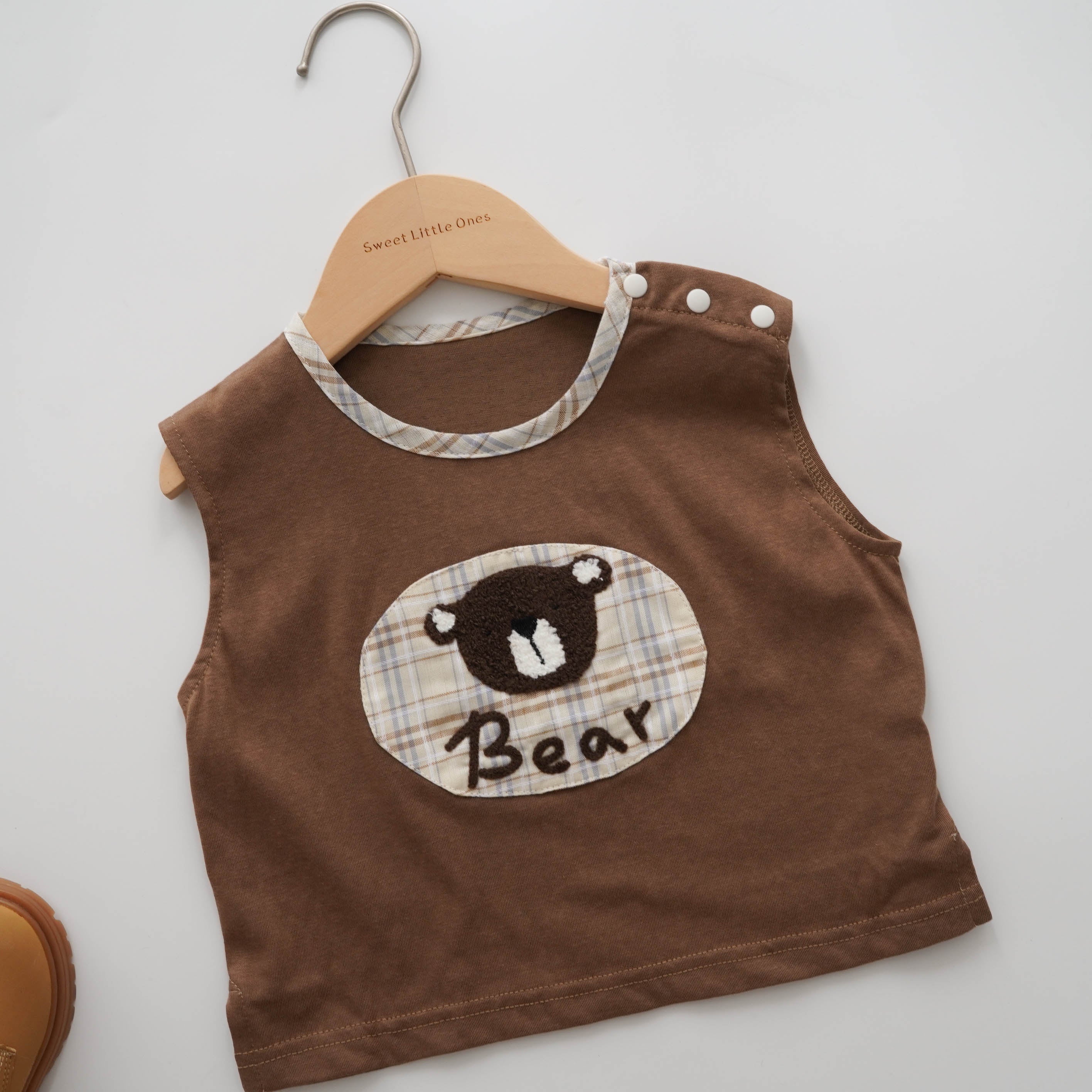 Bear Top & Casual Pants Set