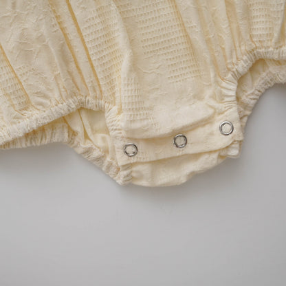 Daisy Details Long Sleeves Romper with Hat