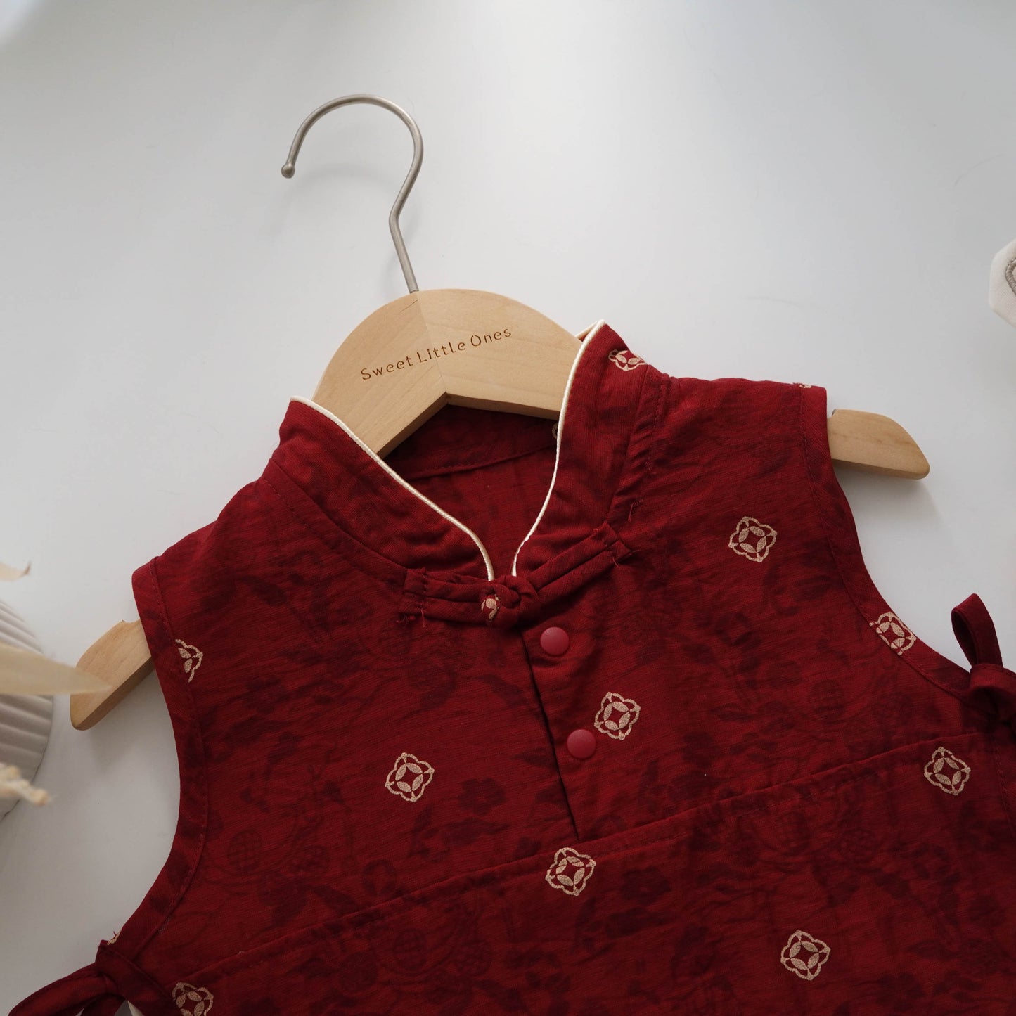 Chinese Tuan Yuan Girl Dress
